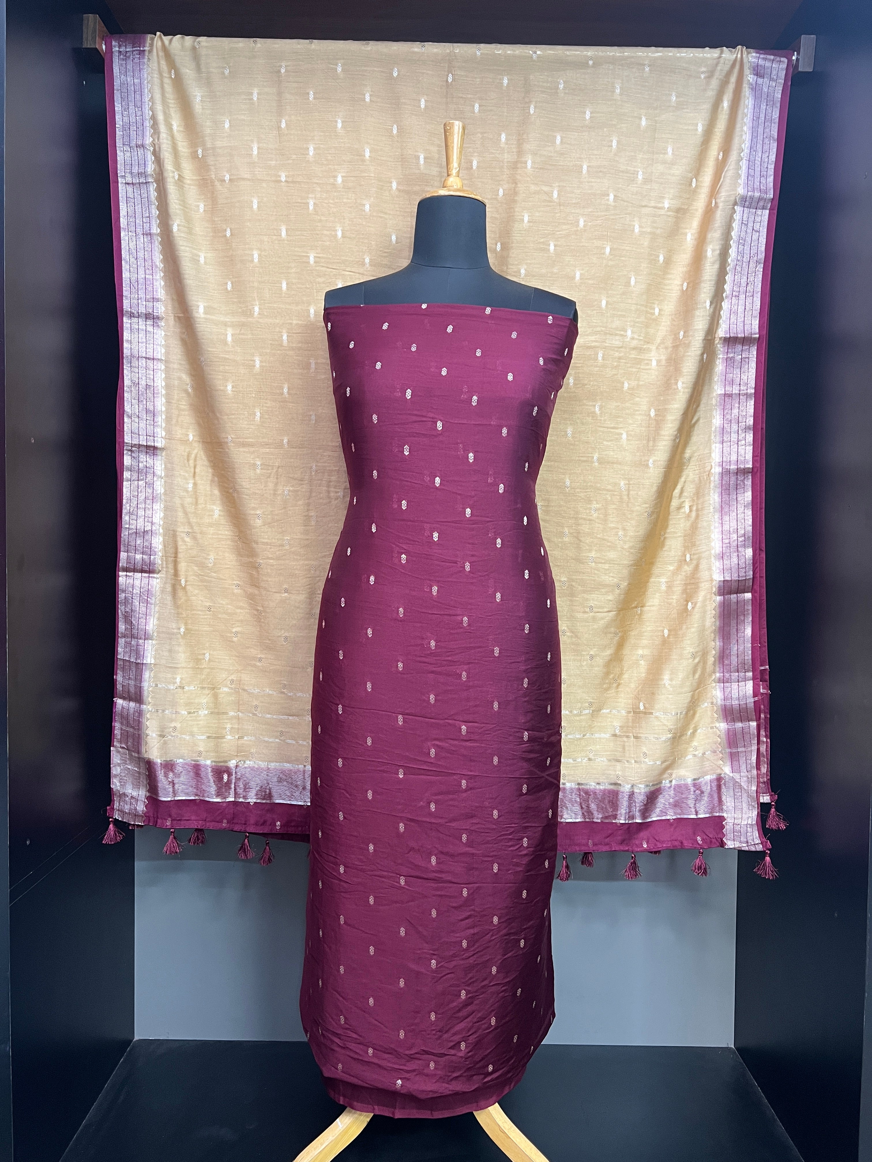 Zari Butta Detailed Banarasi Silk Salwar Set | YNG1190