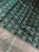 Antique Golden Zari Woven Kanchipuram Saree | OM152