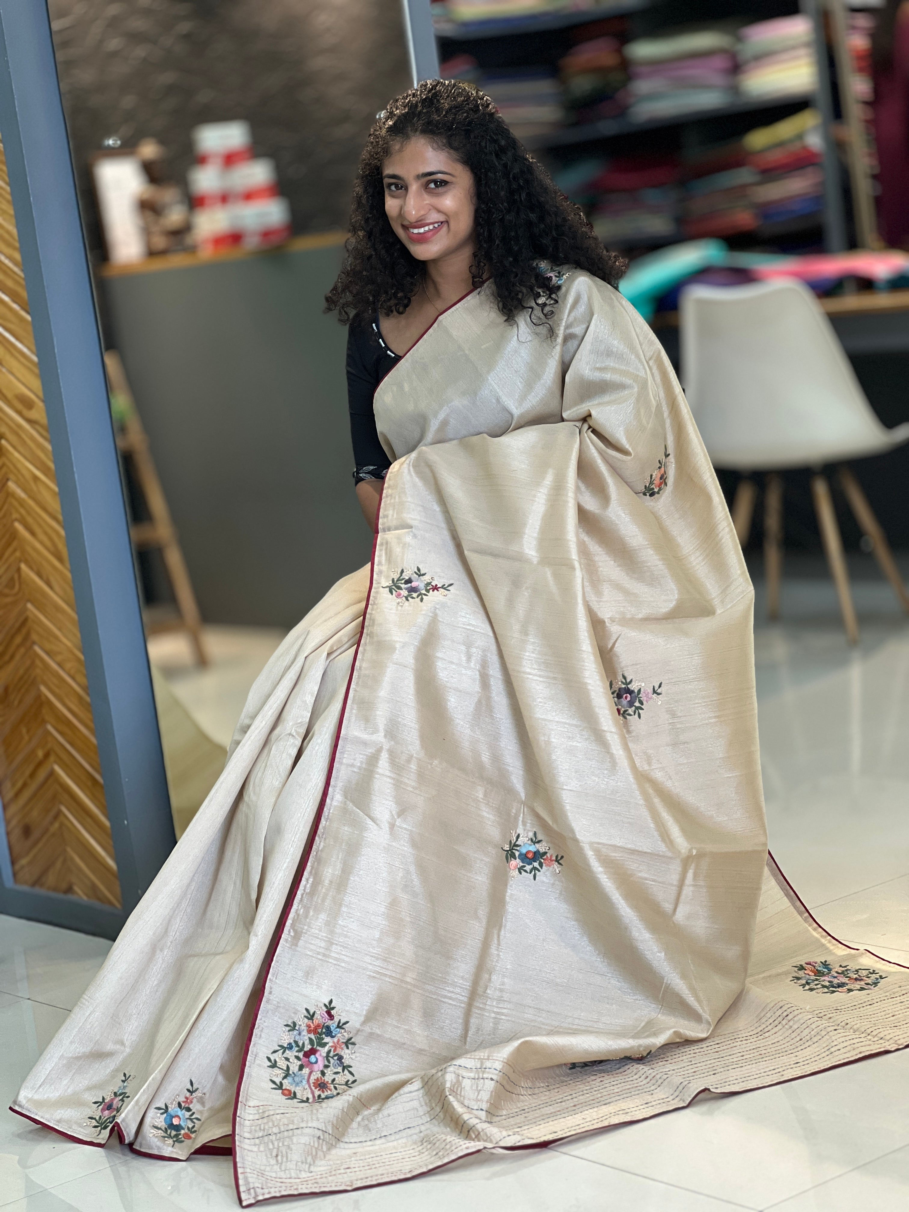Hand Embroidered Semi Tussar Saree | BLD242