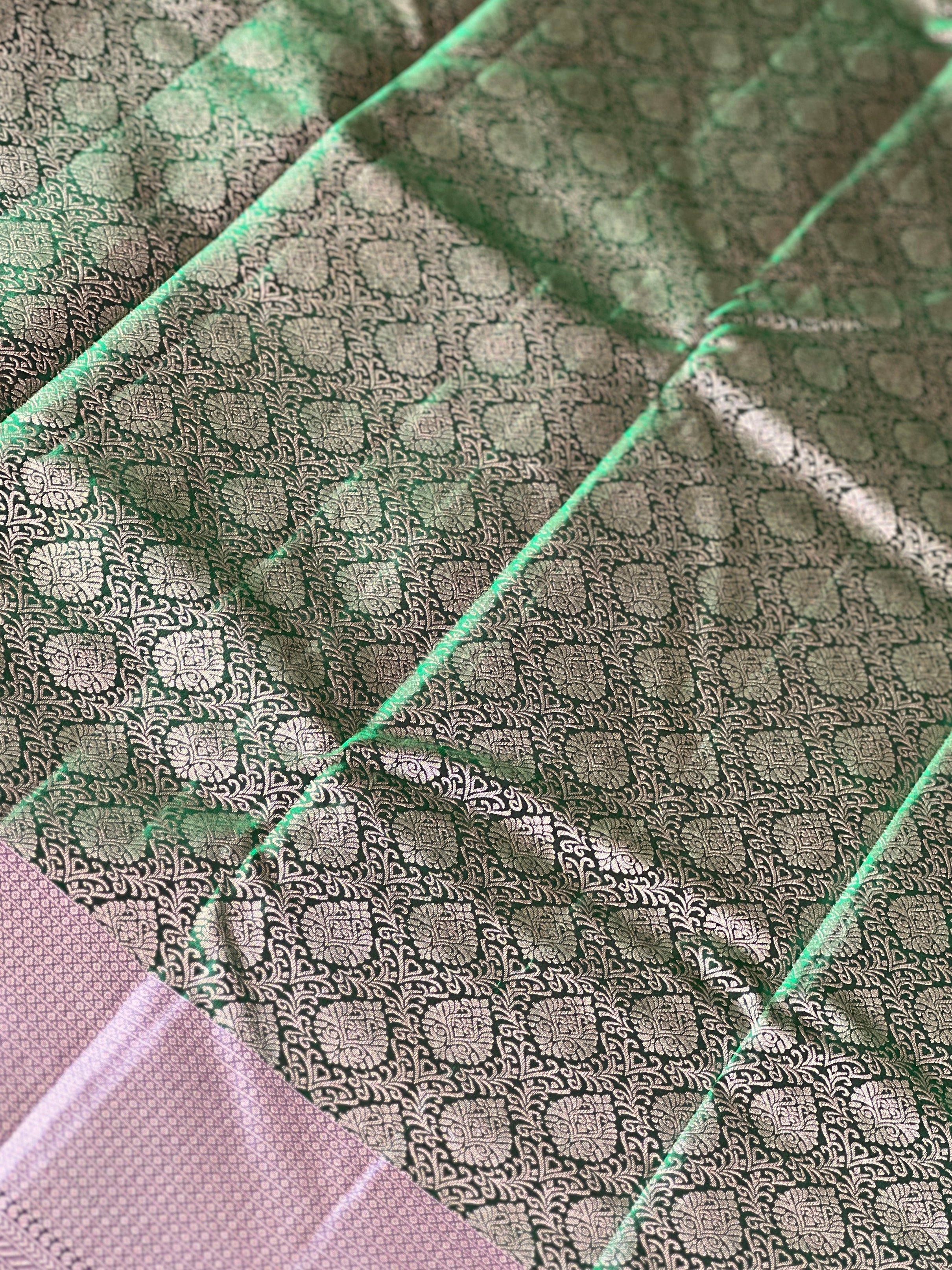 Traditional Floral Pattern Kanchipuram Saree | OM175