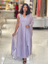 Embroidery Detailed Pure Chinon Kurta Set | BR108