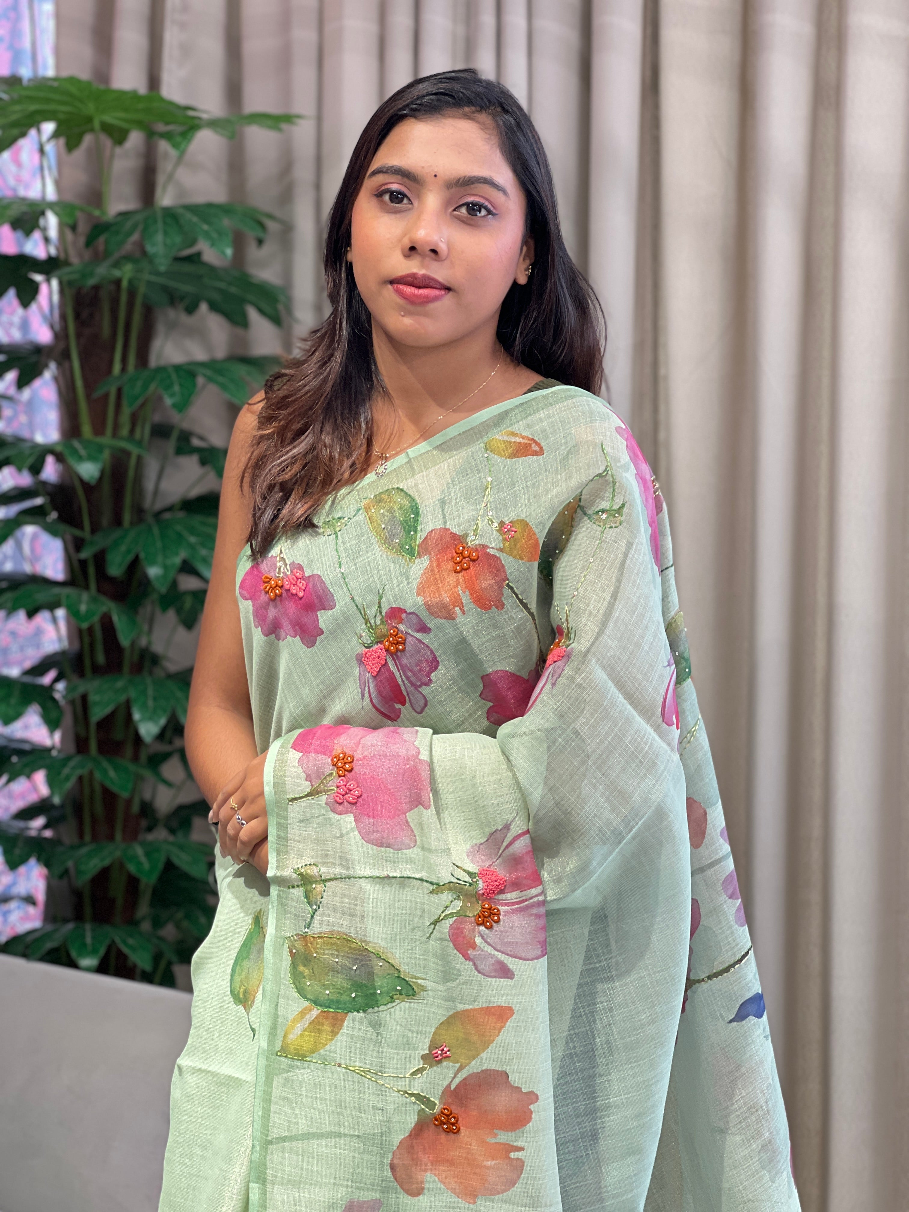 Floral Digital Printed Tissue Linen Saree | BLD1893