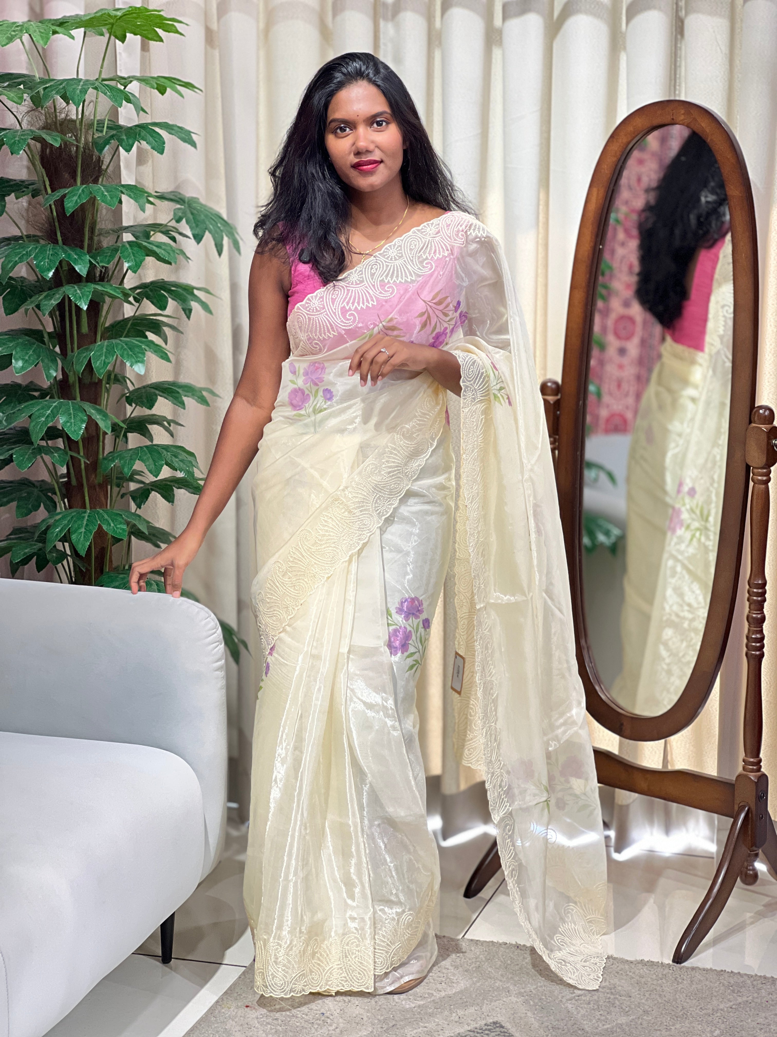 Floral Digital Printed Glass Organza Saree | HT431