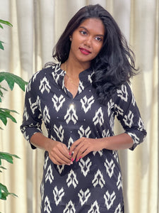 Ikat Inspired Print Detailed Cotton Kurta | PGI228