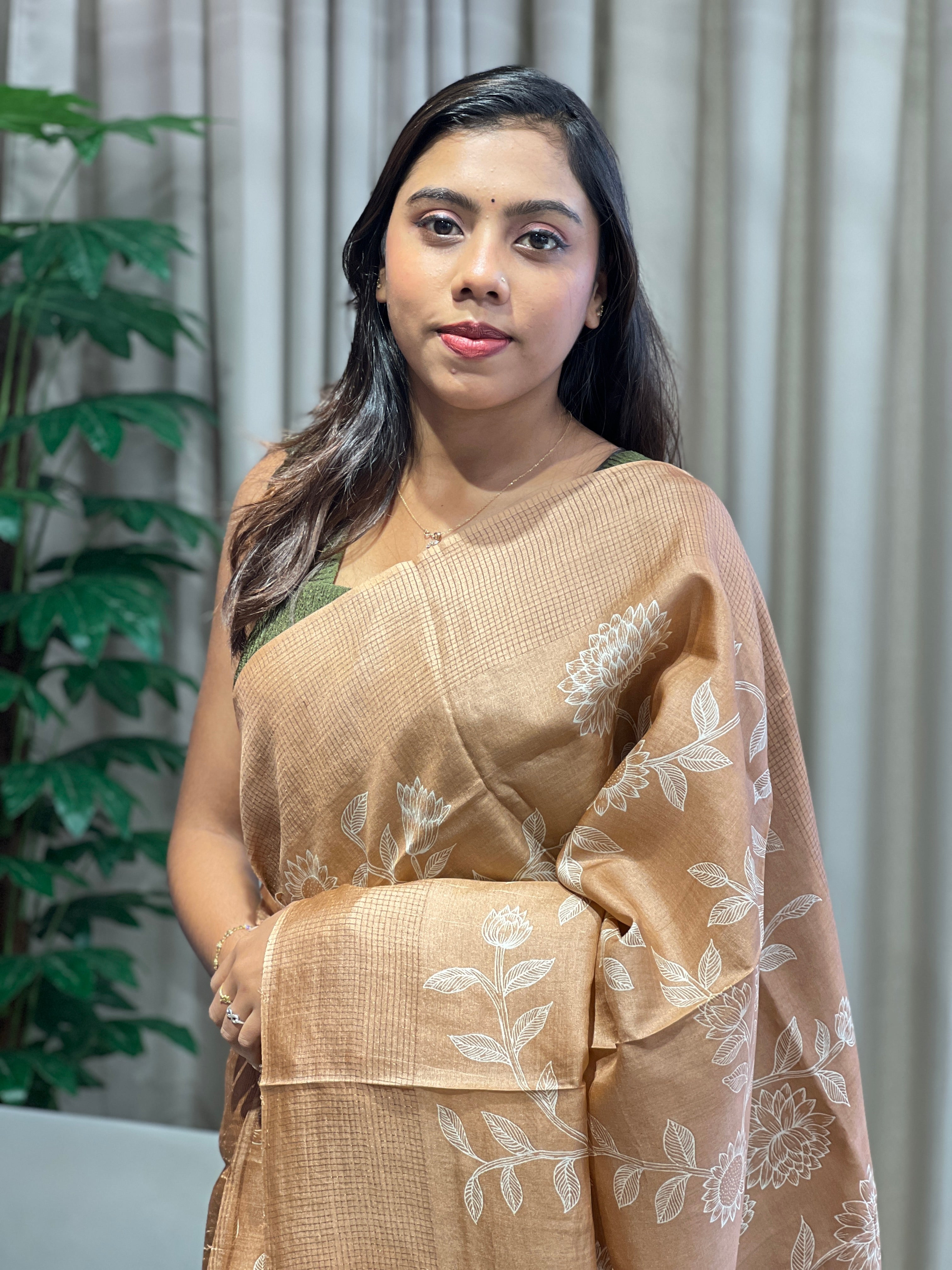 Floral Printed Pure Tussar Saree | RGD755