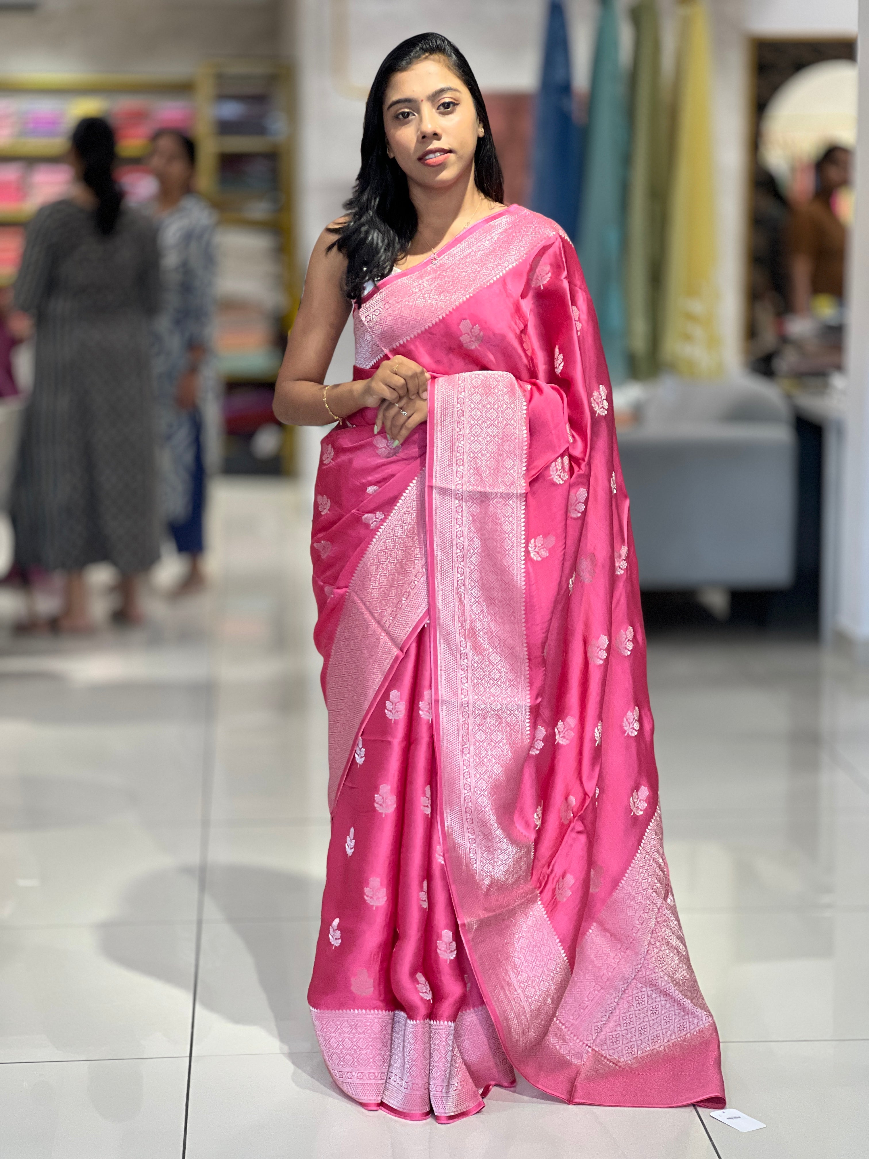 Banarasi Weaving Pattern Kathan Silk Saree | DVS168