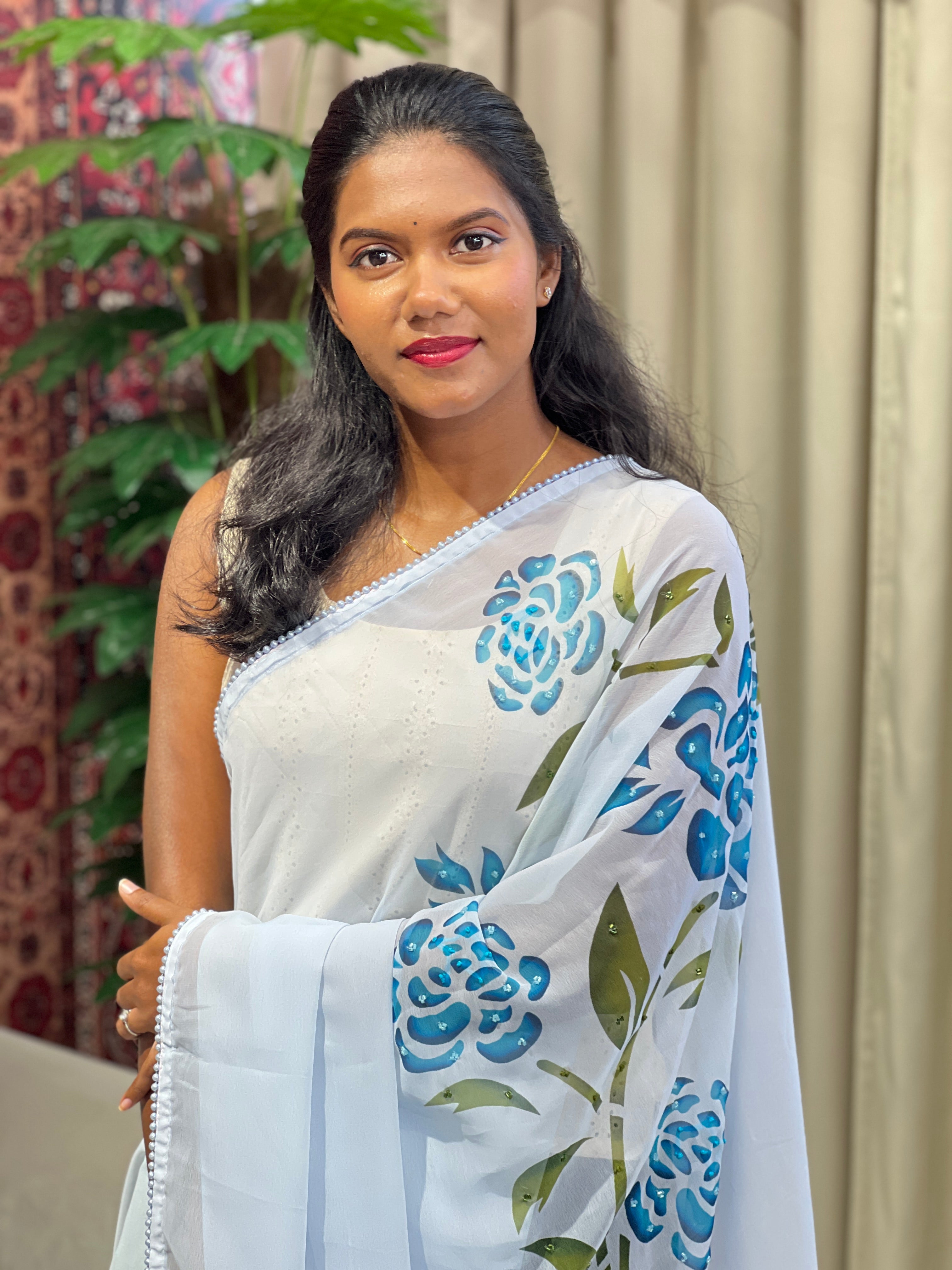 Floral Printed Georgette Saree | HT440