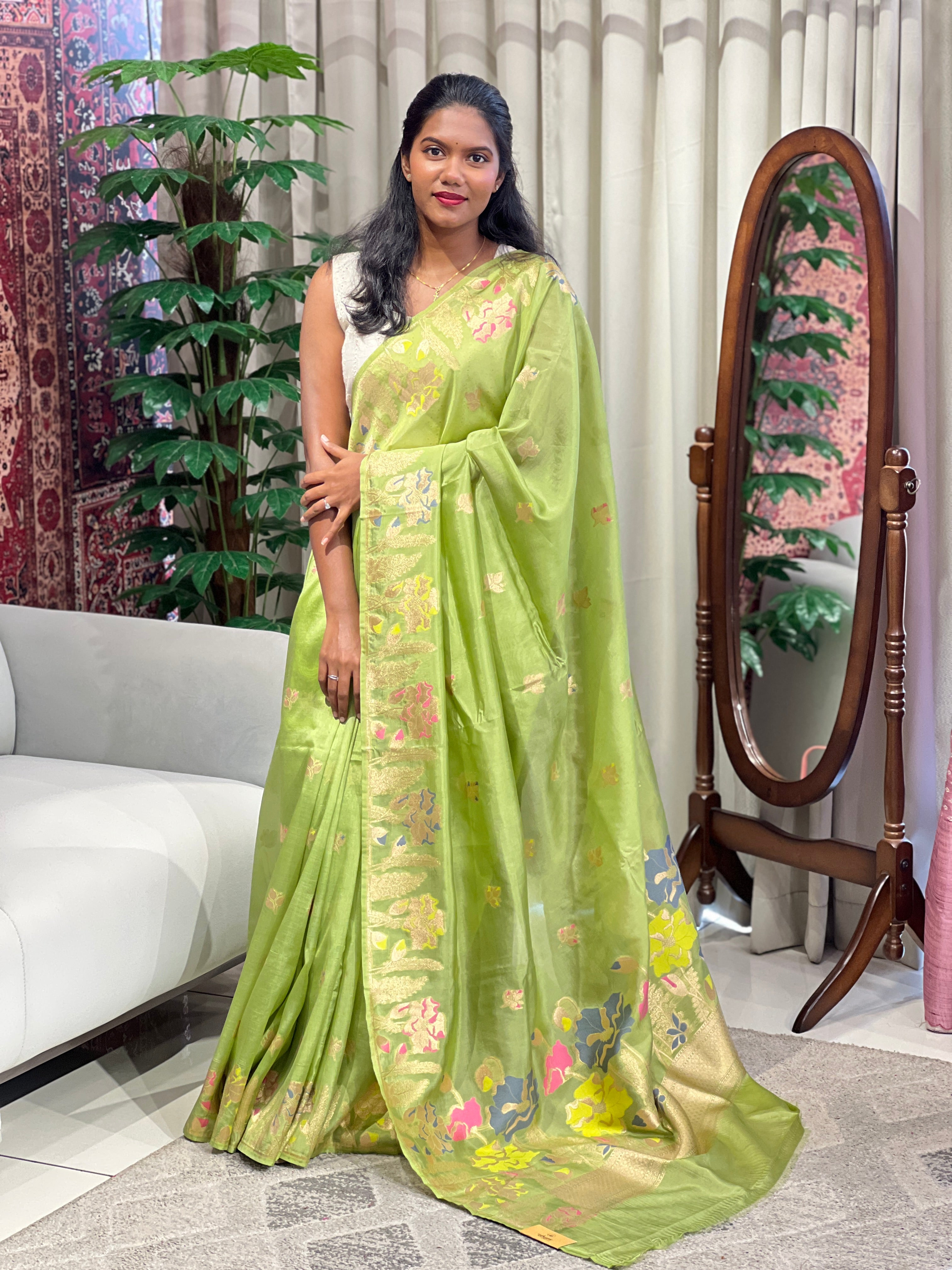 Banarasi Woven Semi Silk Saree | NN479