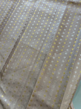 Golden & Silver Zari Weaved Buta Design Kanchipuram Saree | AK128