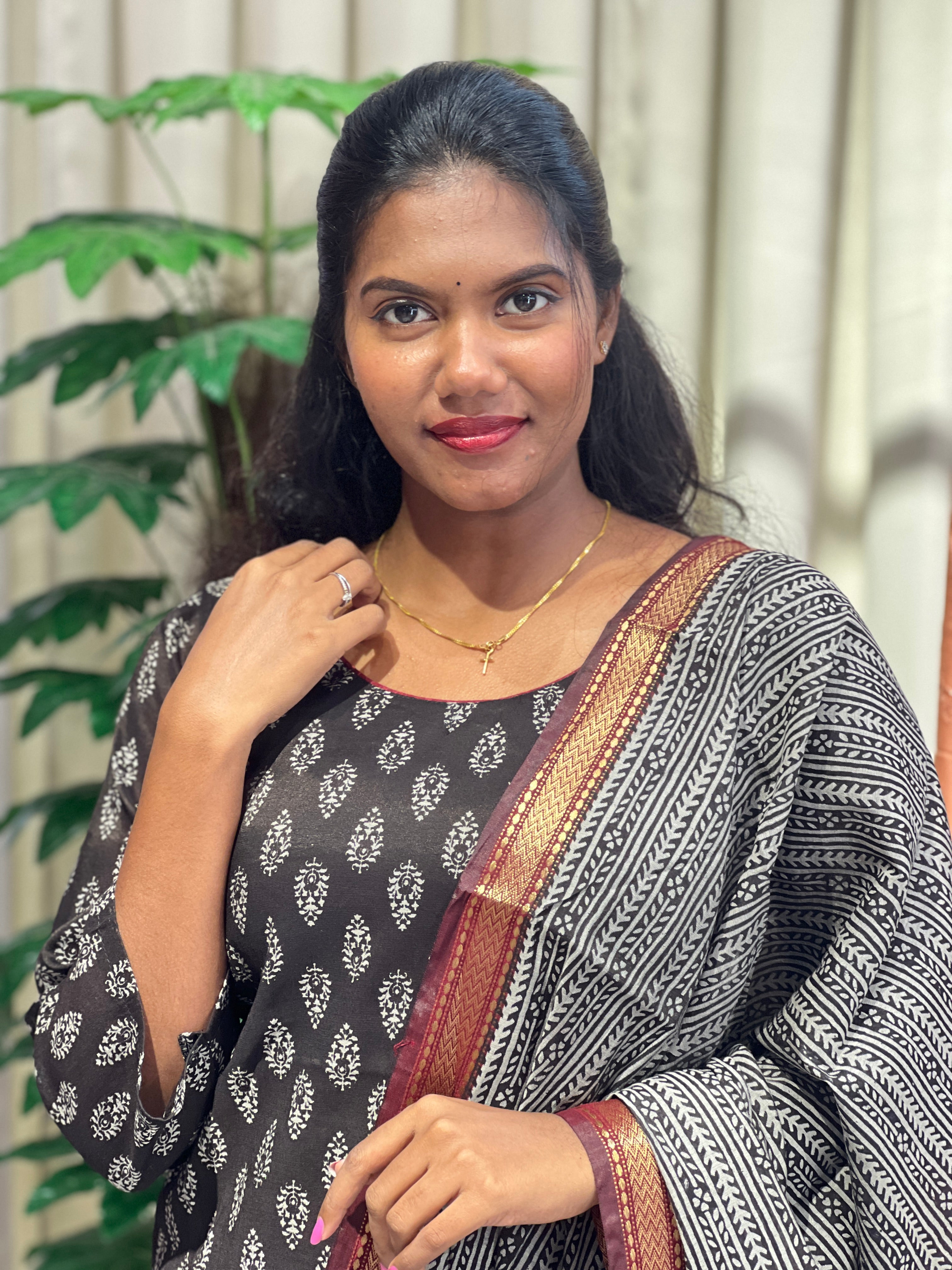 Floral Printed Pattern Chanderi Kurta Set |SLM211