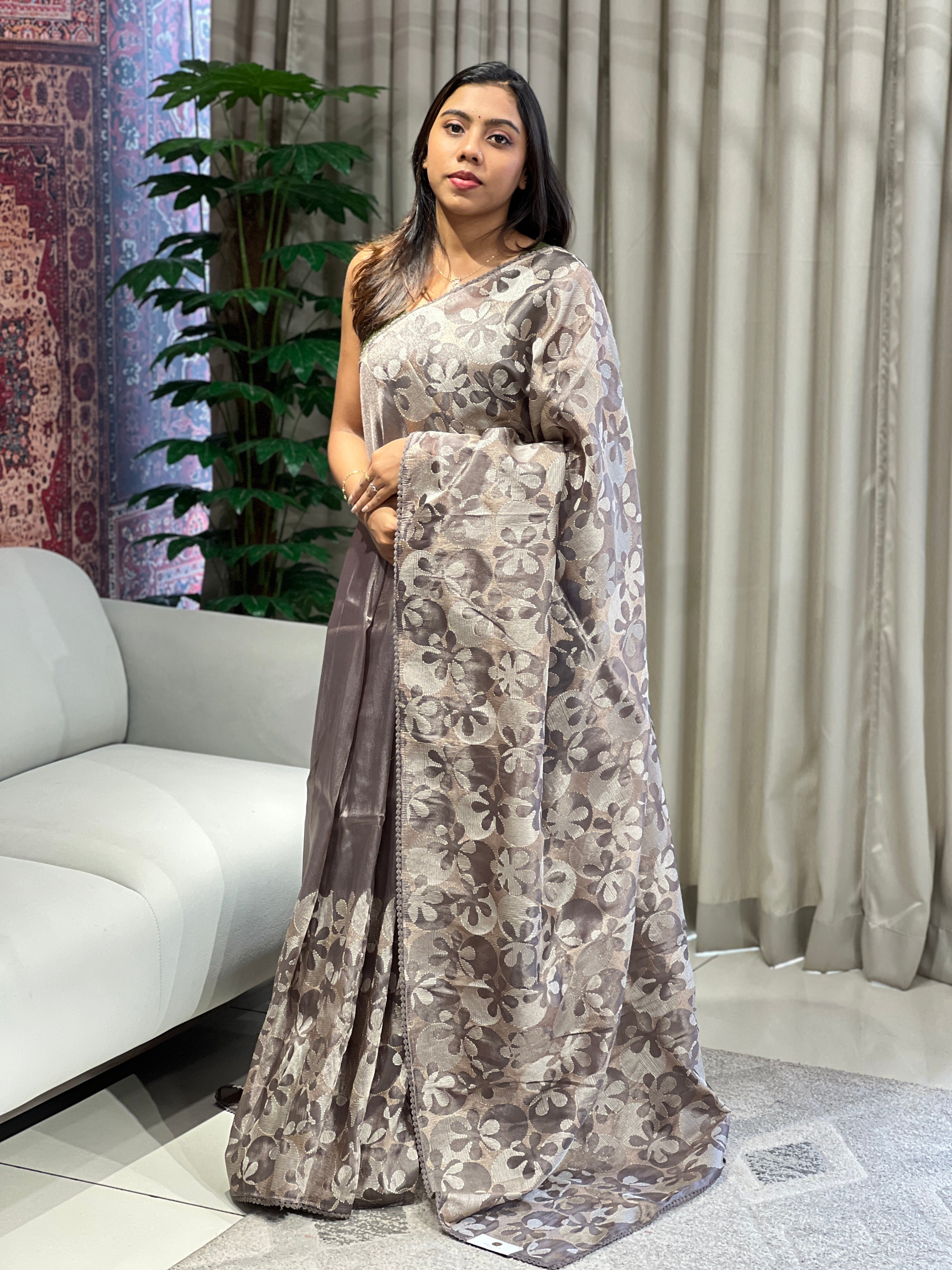 Floral Embroidery Detailed Shimmer Organza Saree | BLD1889