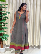 Embroidery Detailed Cotton Kurta and Bottom | IB103