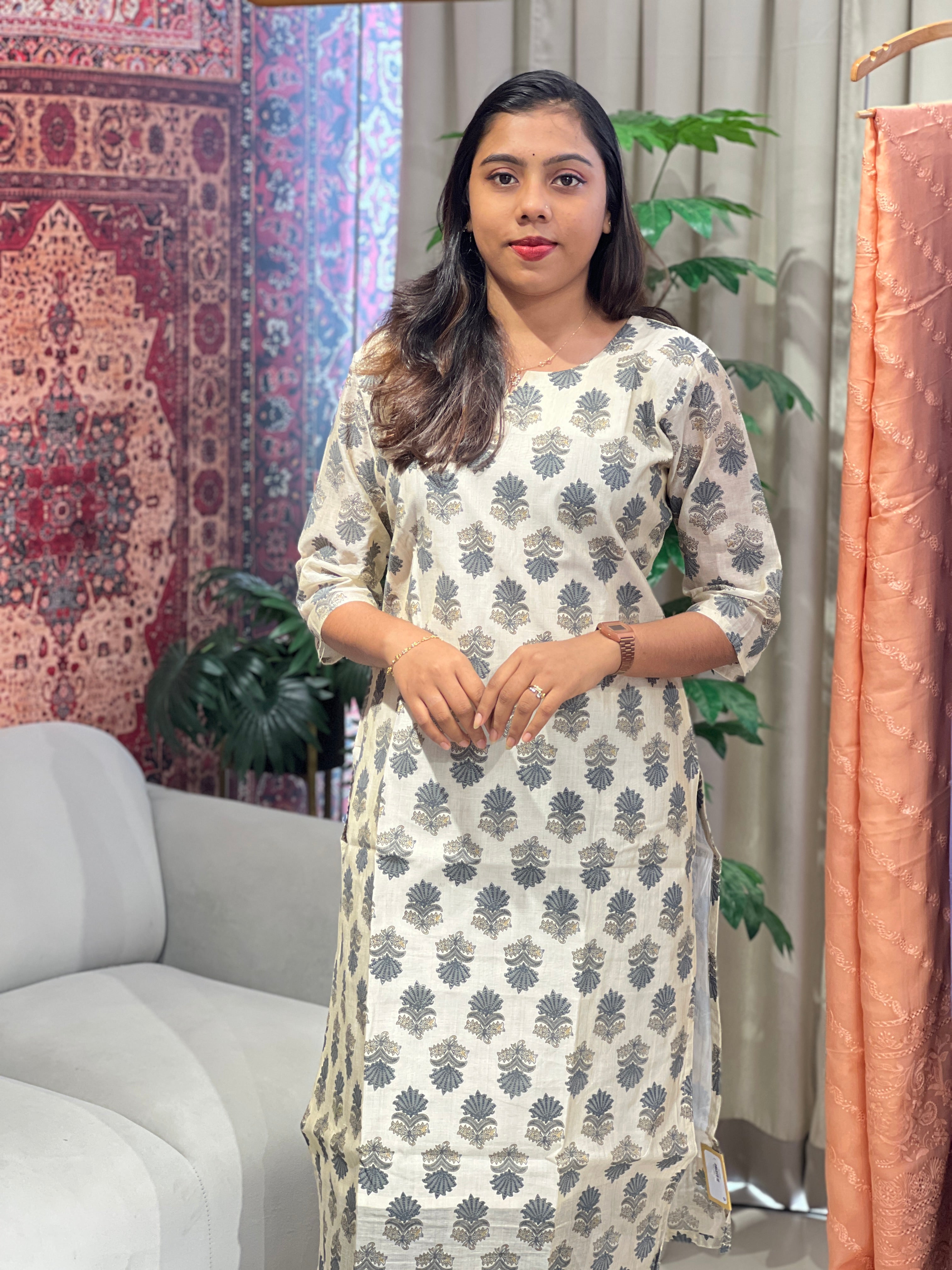 Floral Printed Pattern Chanderi Kurta | RMLA359