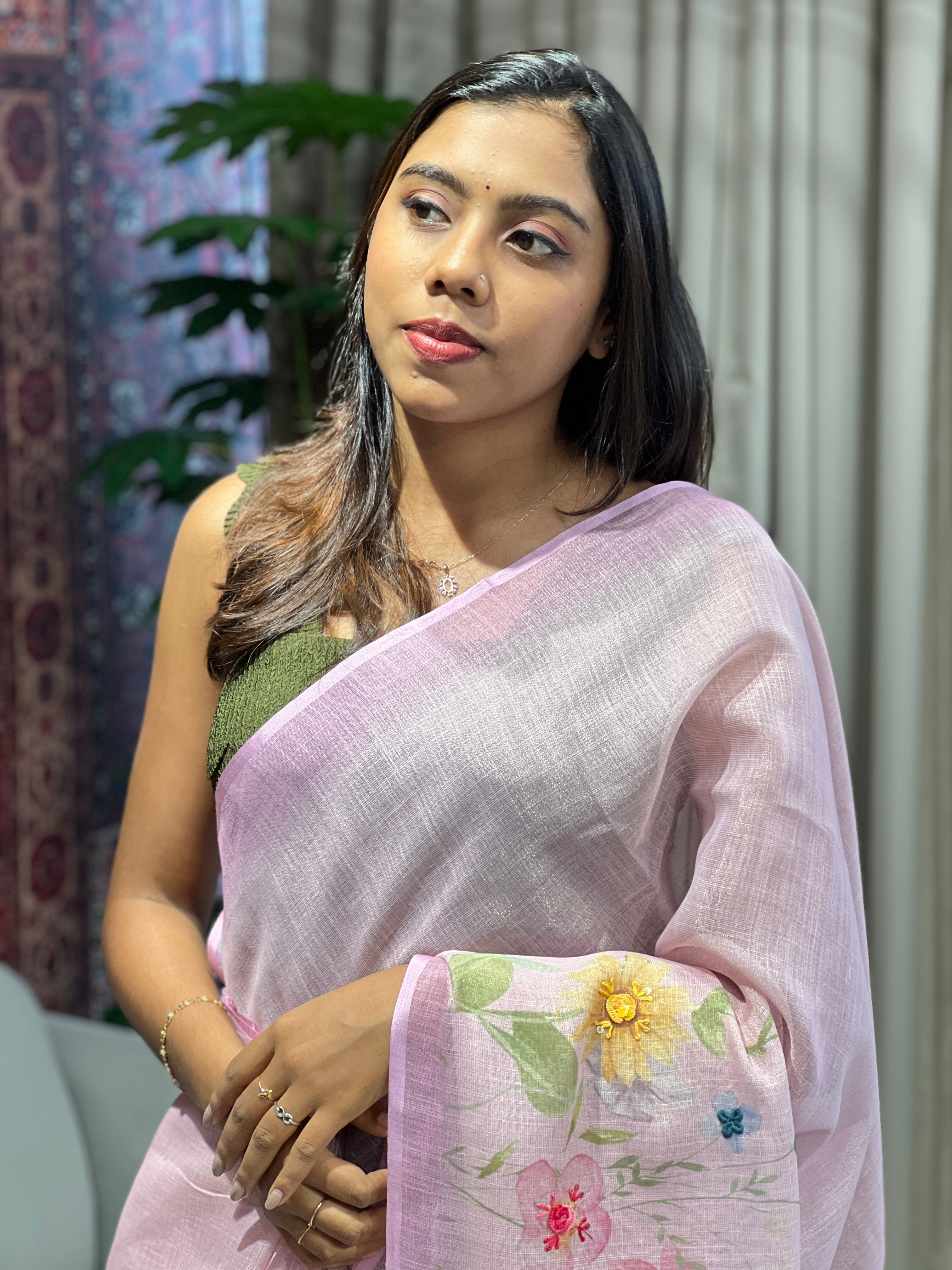 Floral Print With Hand Embroidery Detailed Tissue Linen Saree | BLD1878