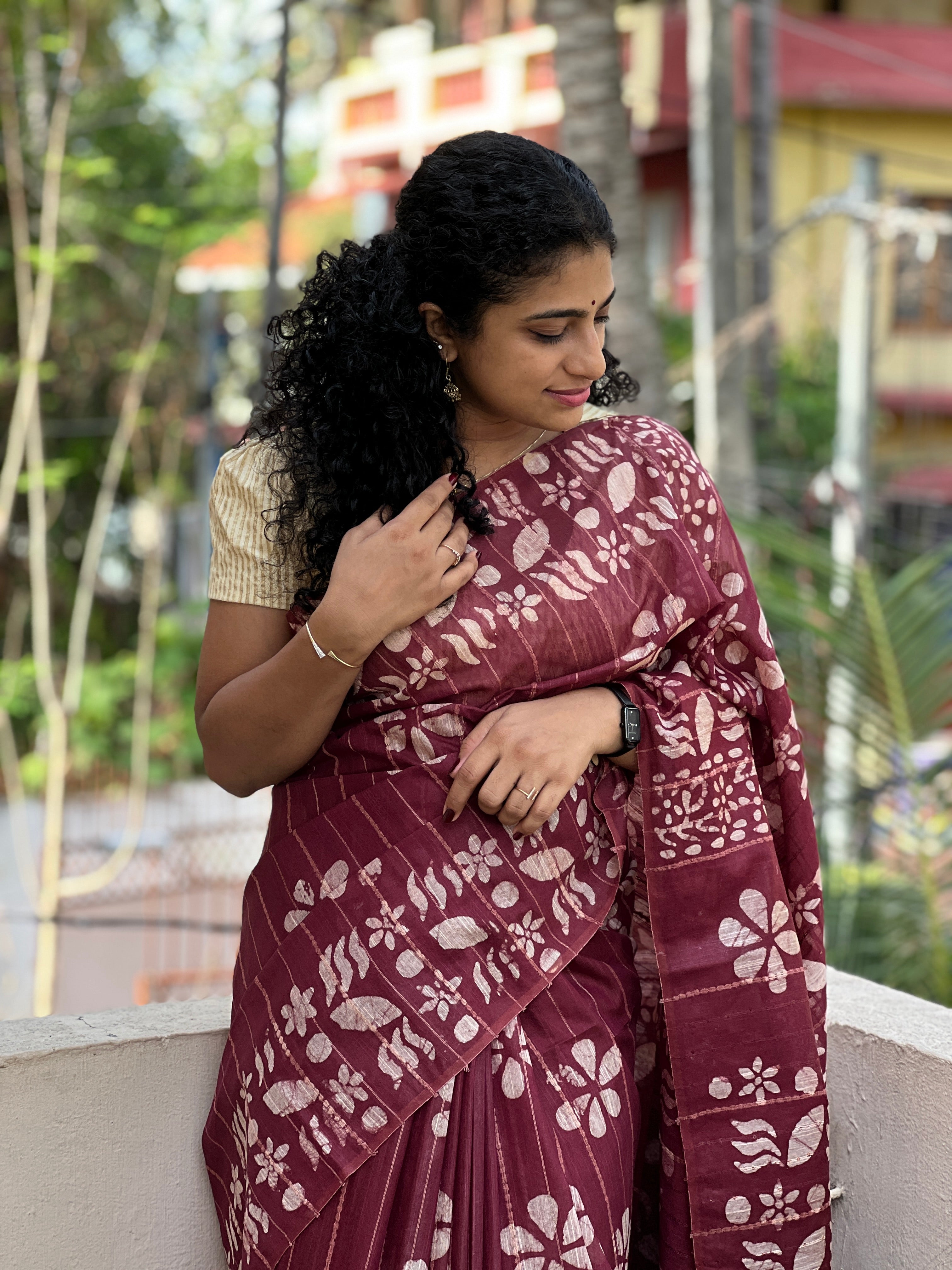 Batik Printed Bhagalpuri Linen Saree | US196