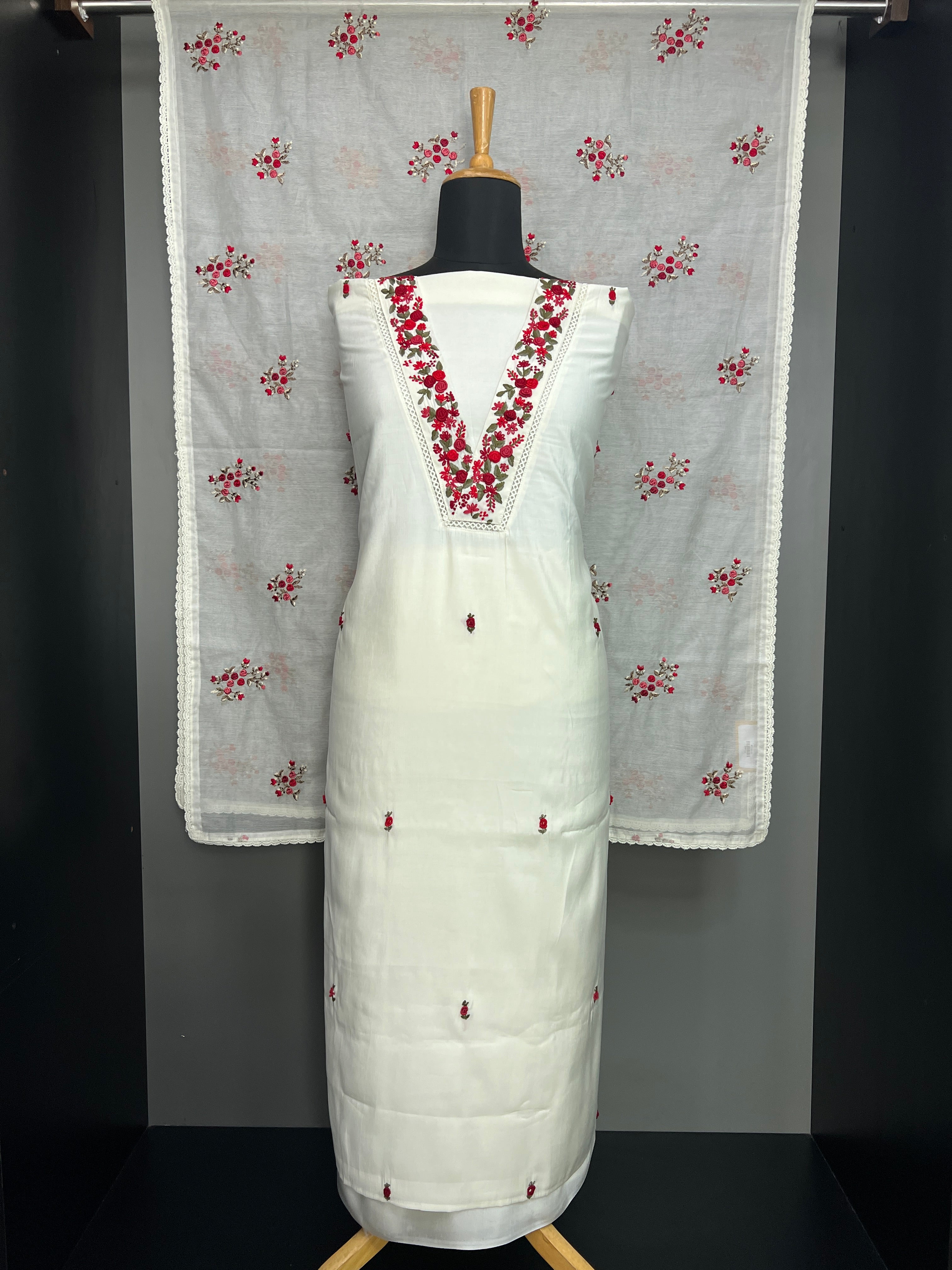 Floral Hand Embroidery Detailed Tussar Finish Salwar Set | SRF118