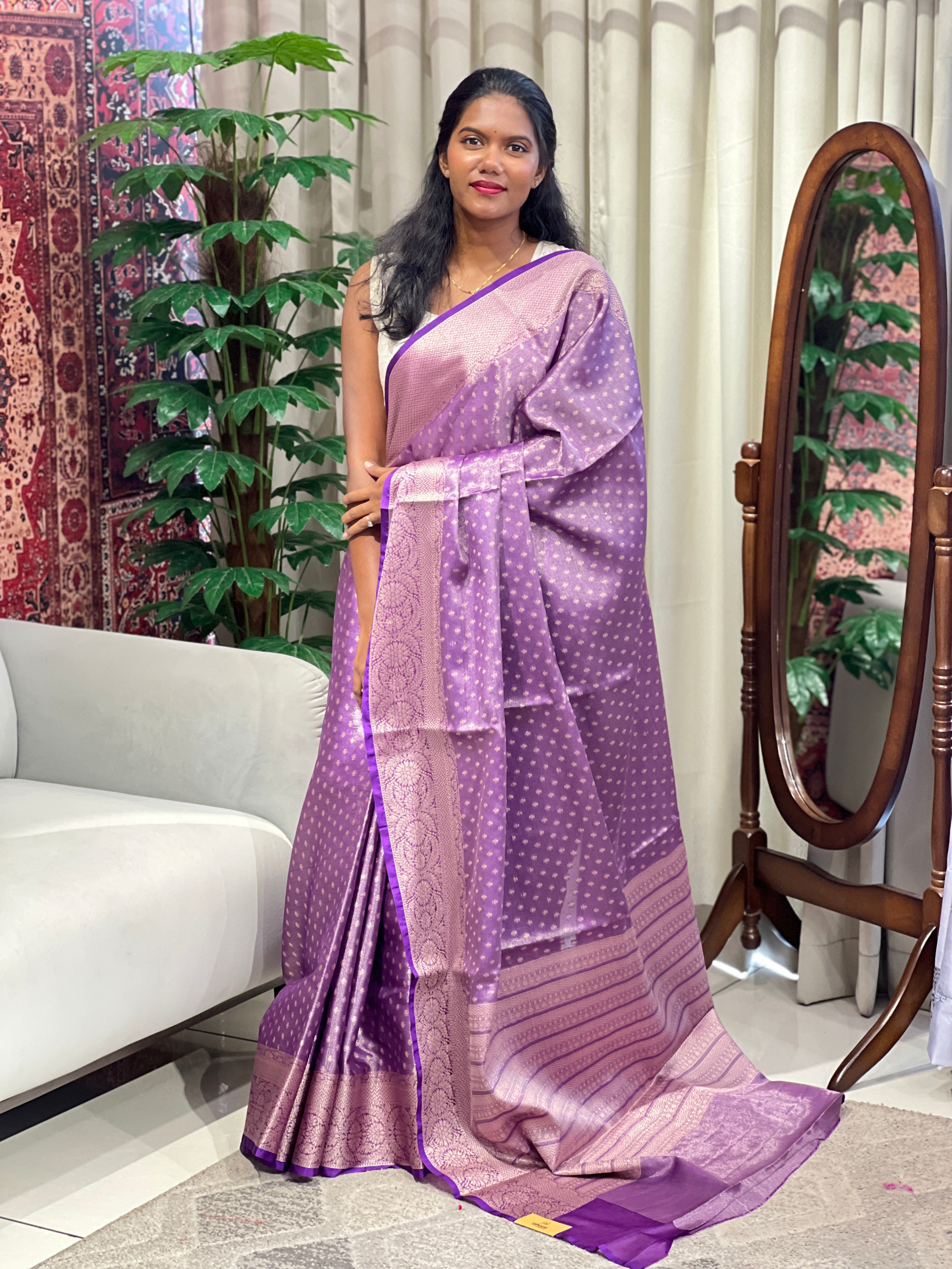 Zari Woven Semi Banarasi Saree | NN478
