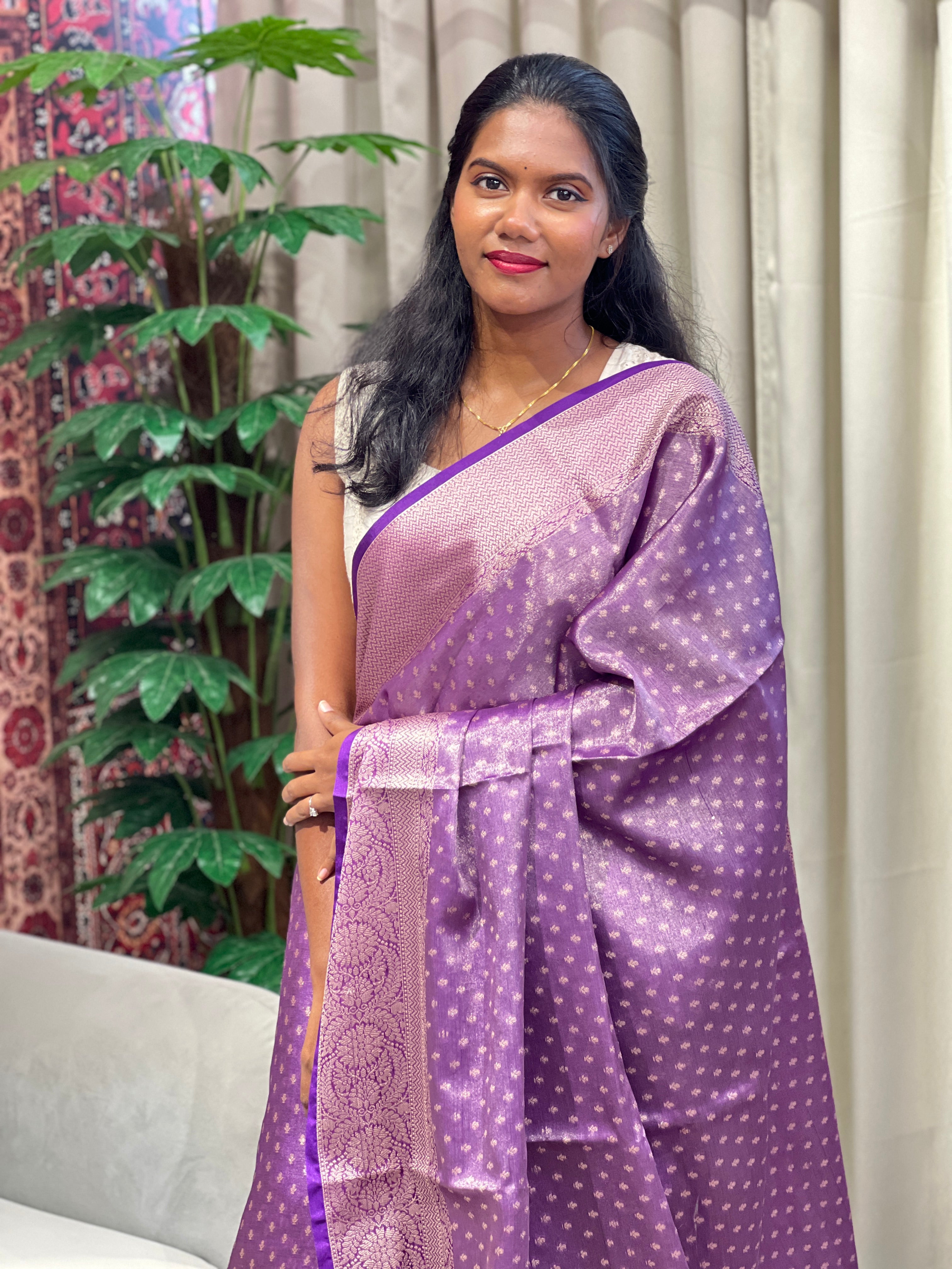 Zari Woven Semi Banarasi Saree | NN478