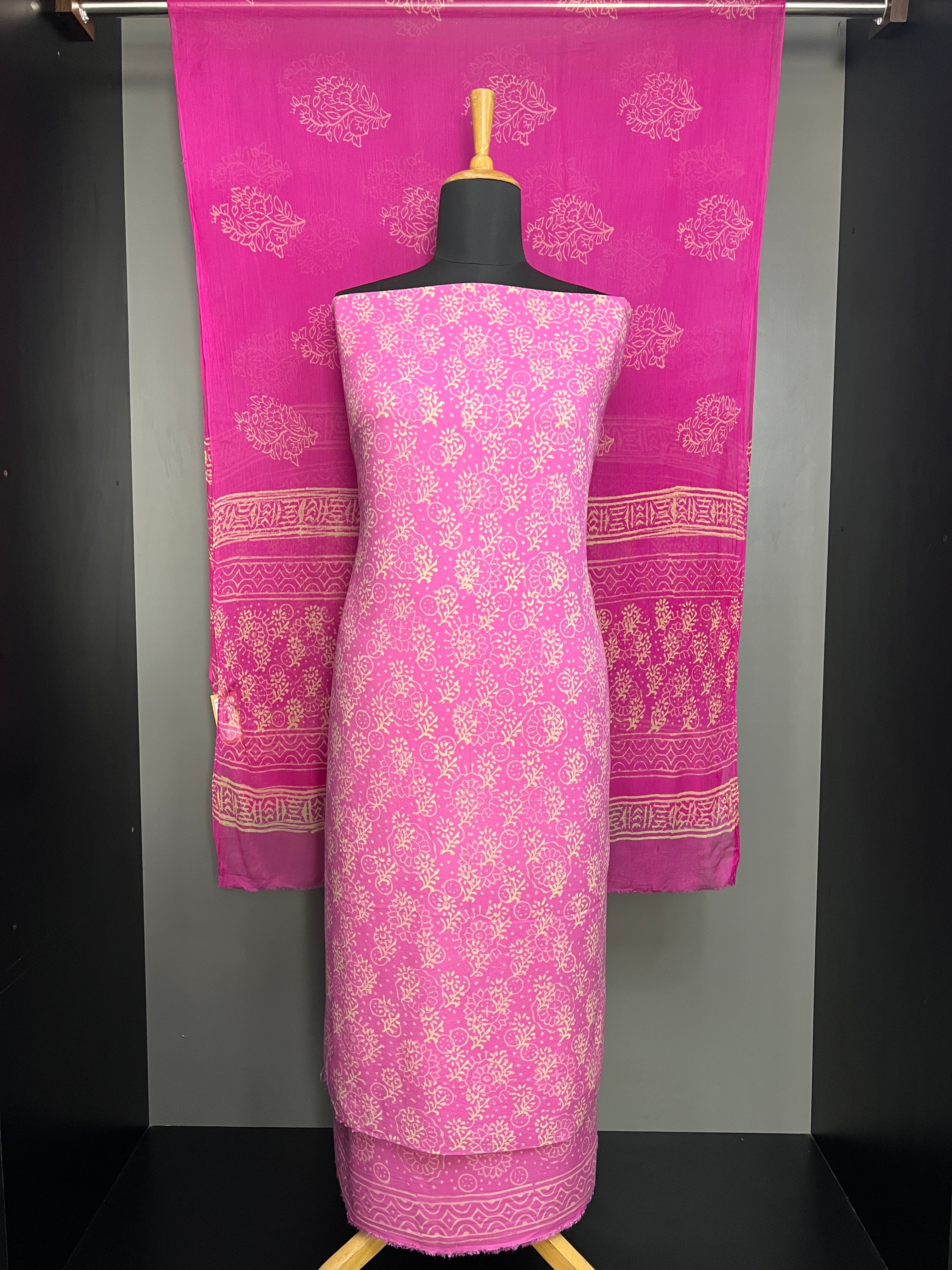 Floral Printed Muslin Salwar Set | SRF122