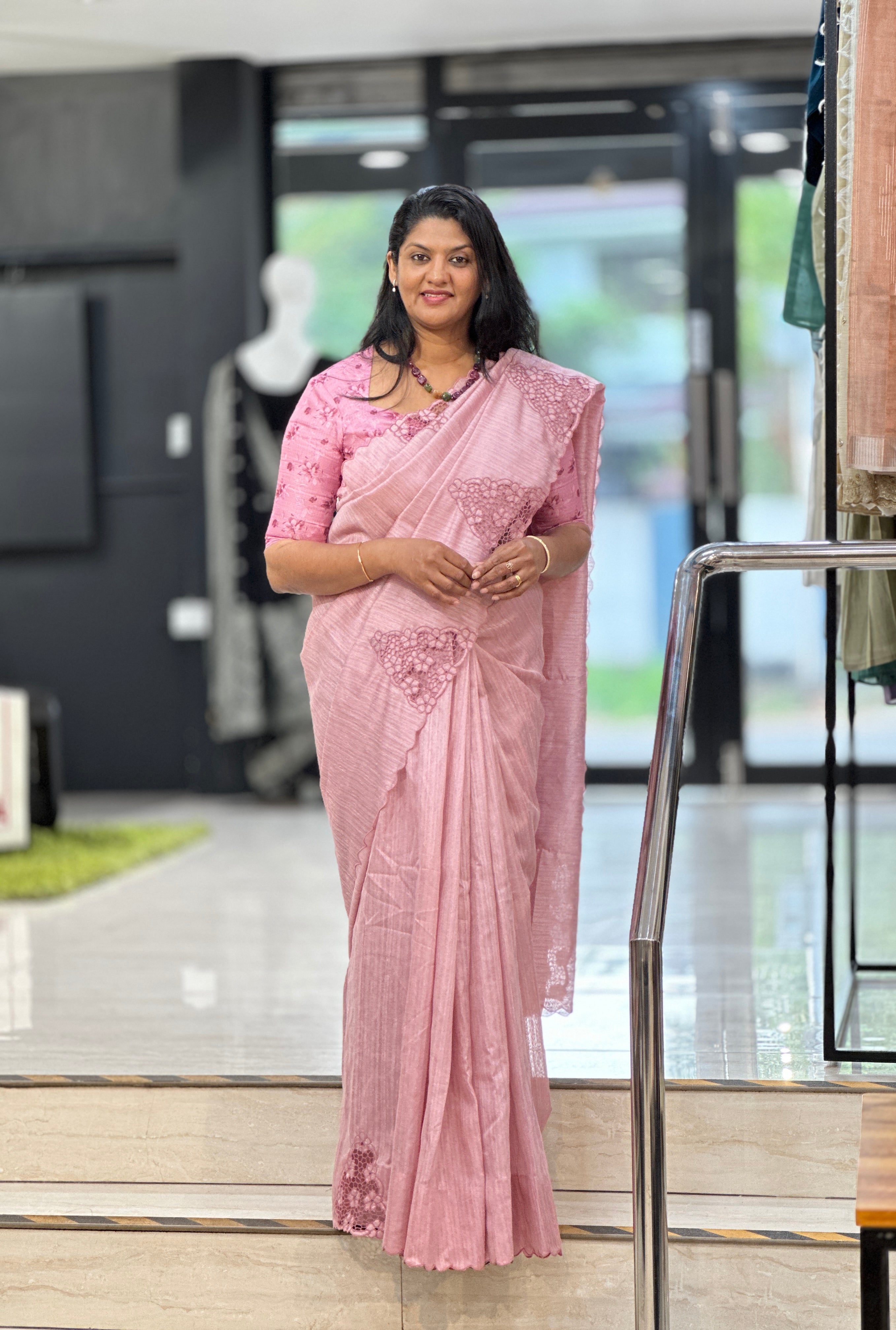 Cut Work Placement Detailed Green Silk Saree | TC466