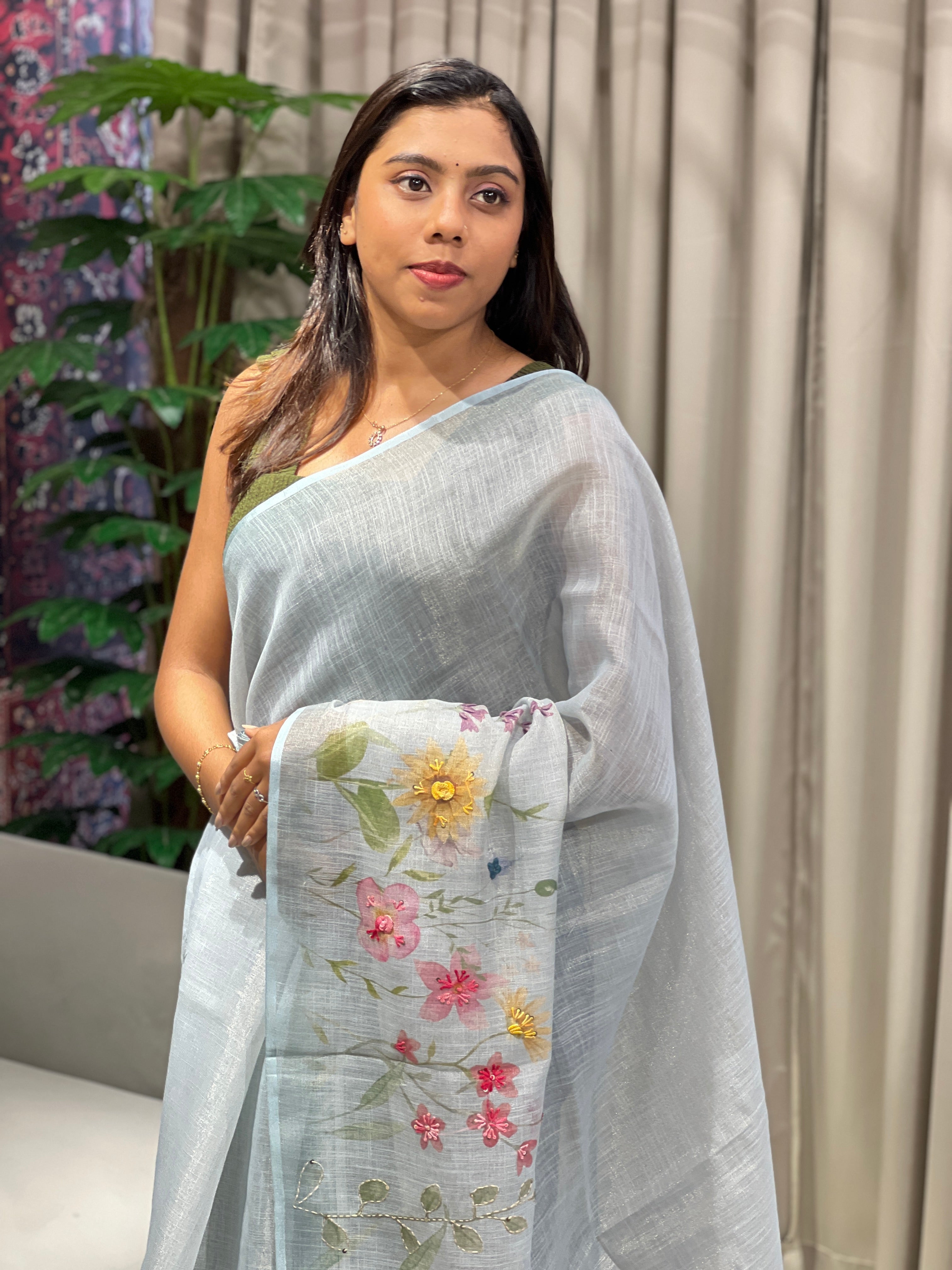 Floral Print With Hand Embroidery Detailed Tissue Linen Saree | BLD1881