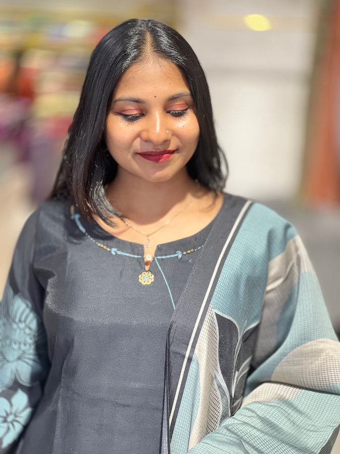 Floral Digital Printed Muslin Kurta Set | IB128