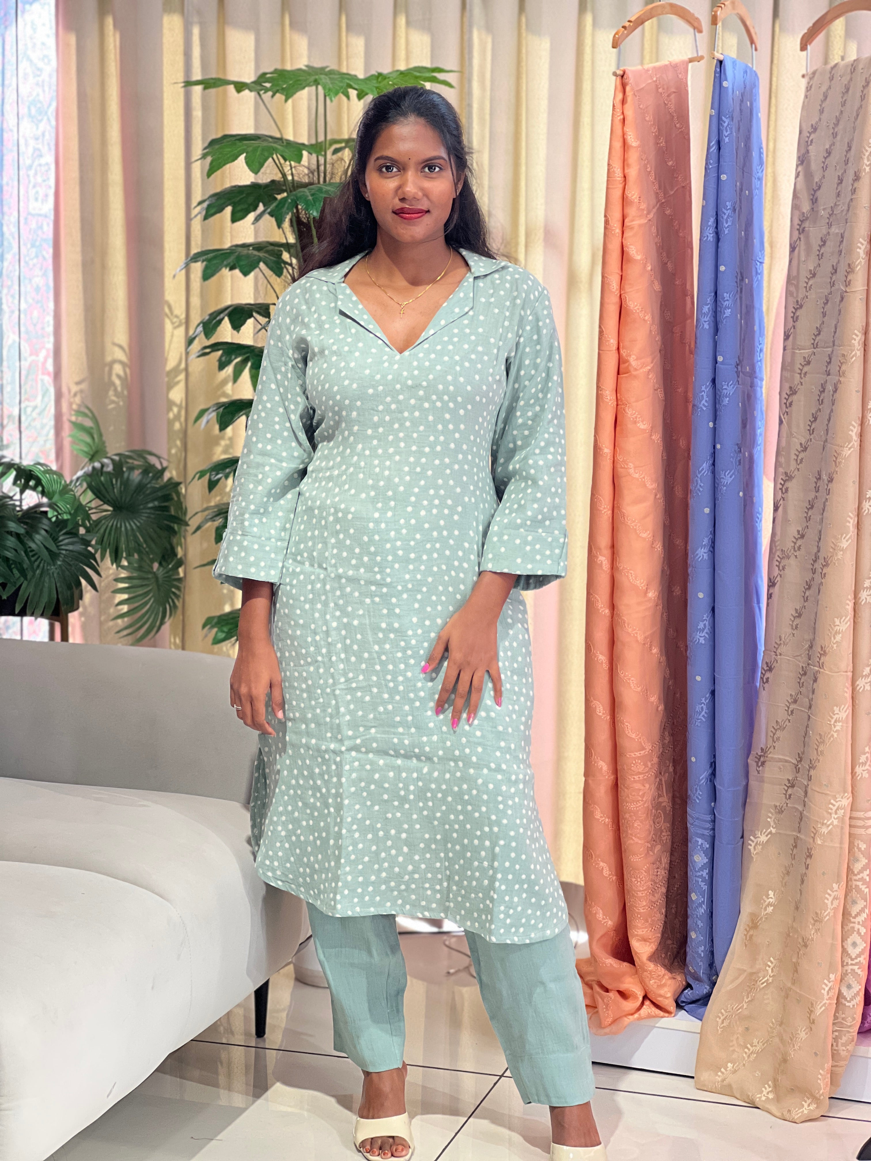 Polka Dot Printed Pattern Kurta Set |  DNT1201