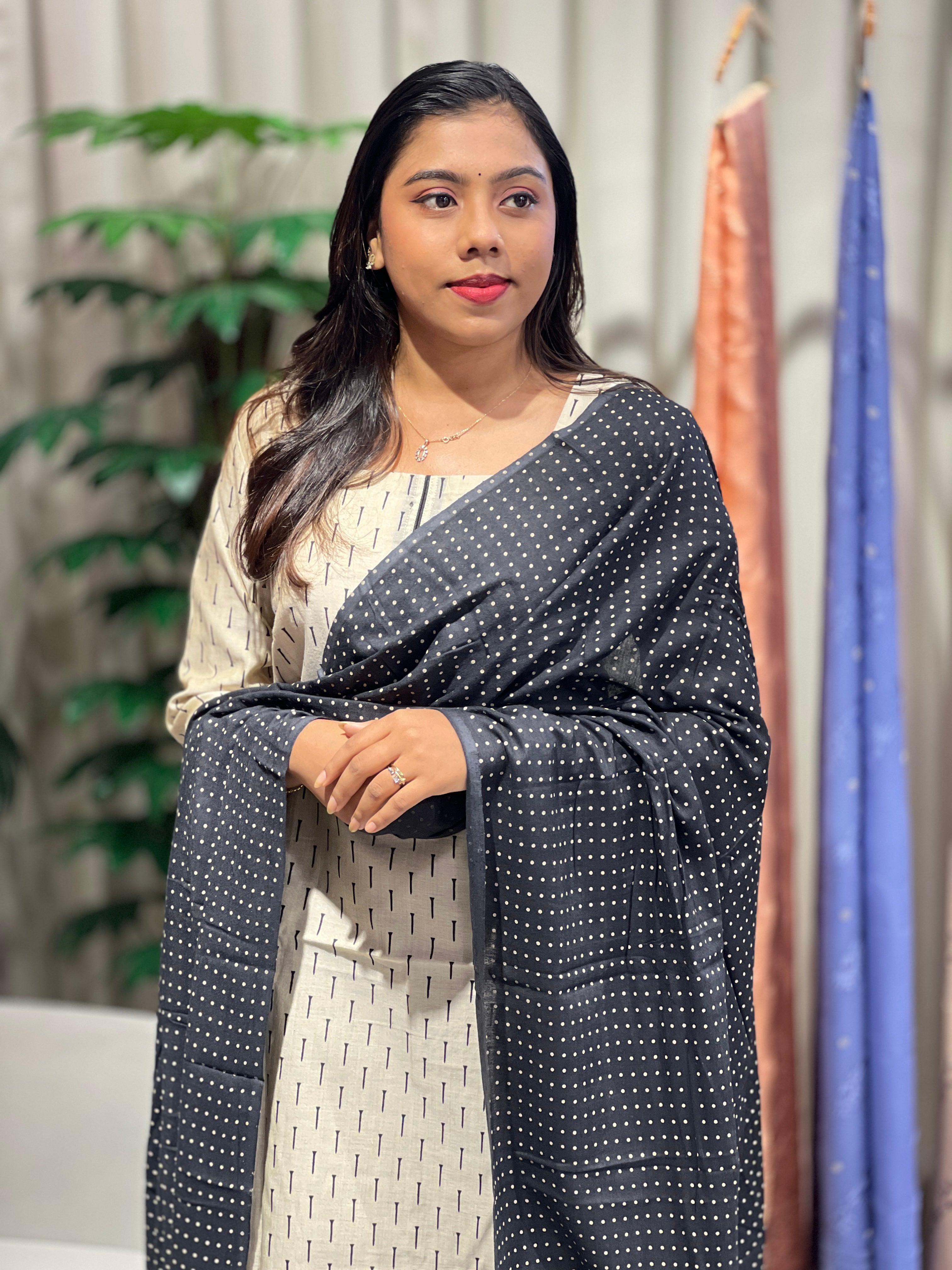 Printed Pattern Chanderi Kurta Set | DNT1183