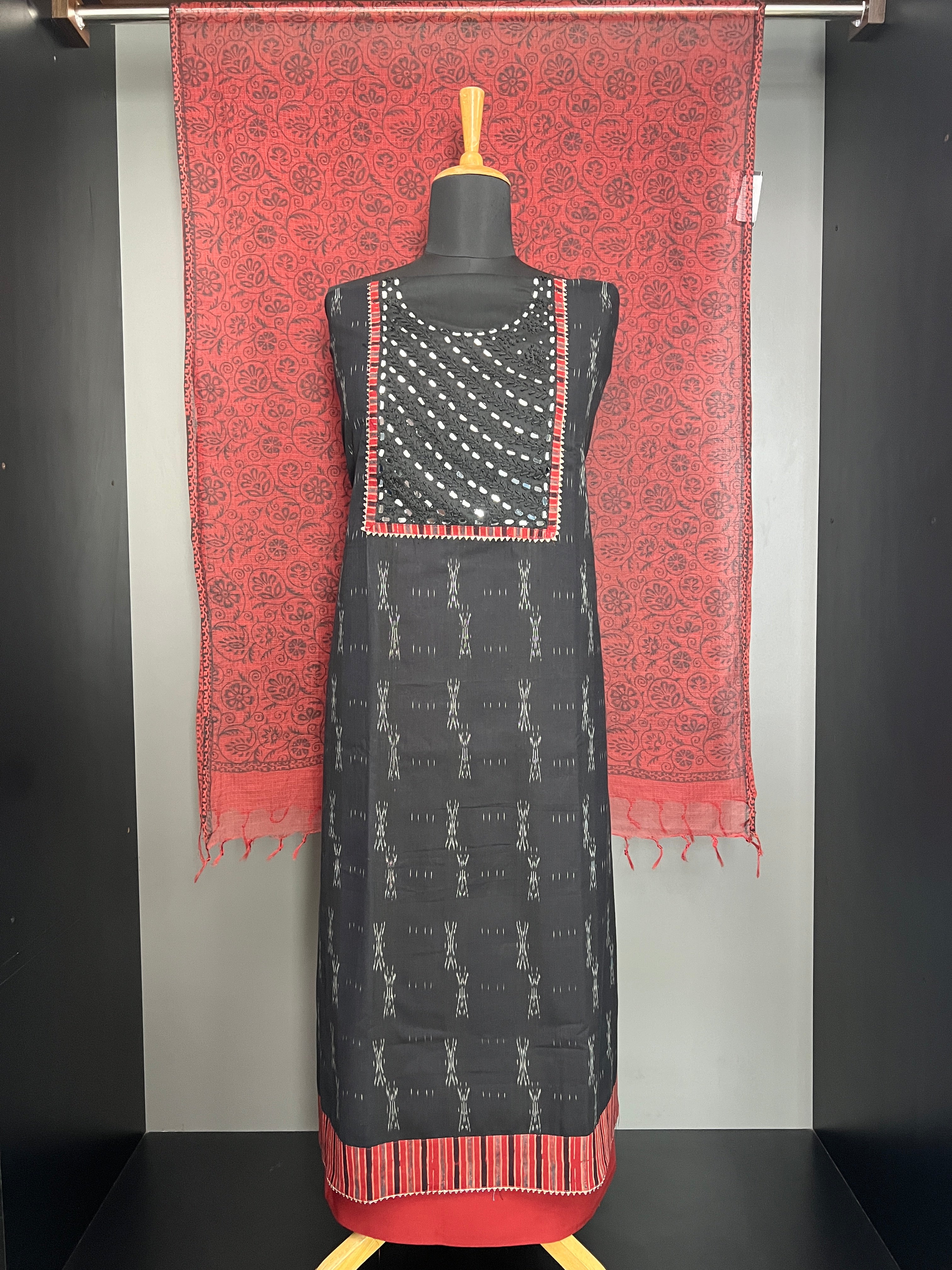 Embroidery Detailed Cotton Salwar Set | JSC372