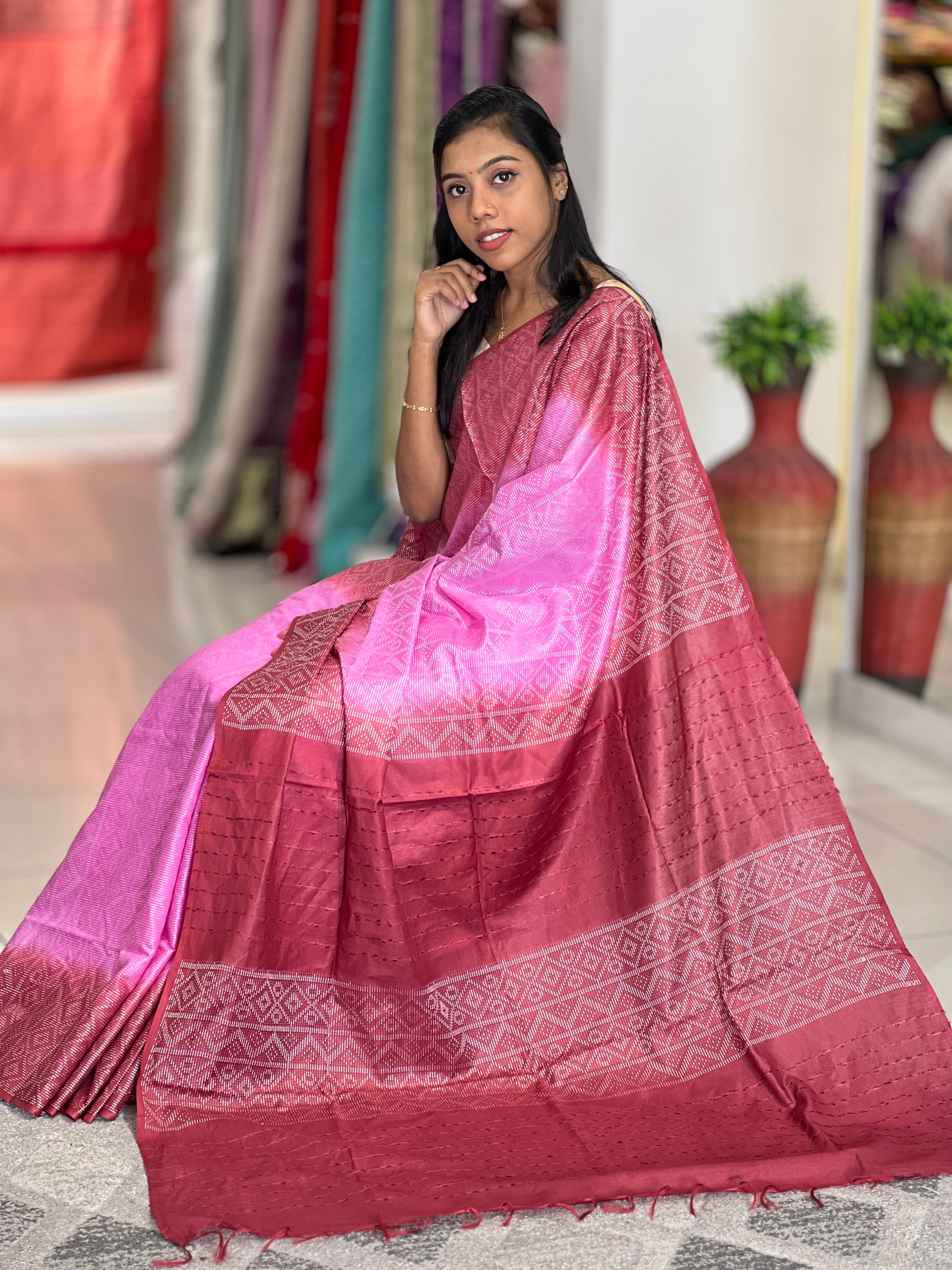 Thread Woven Geometric Patterned Bhagalpuri Linen Saree | NHH469