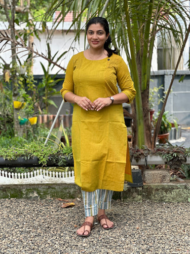 Pin Tuck Pattern South Cotton Kurta | GHB101