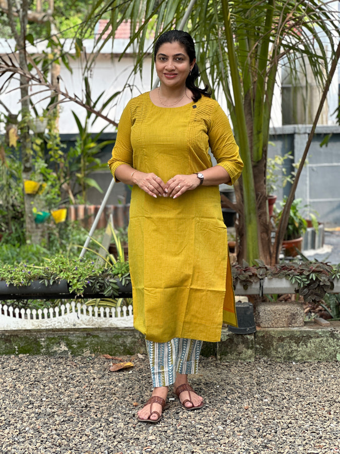 Pin Tuck Pattern South Cotton Kurta | GHB101