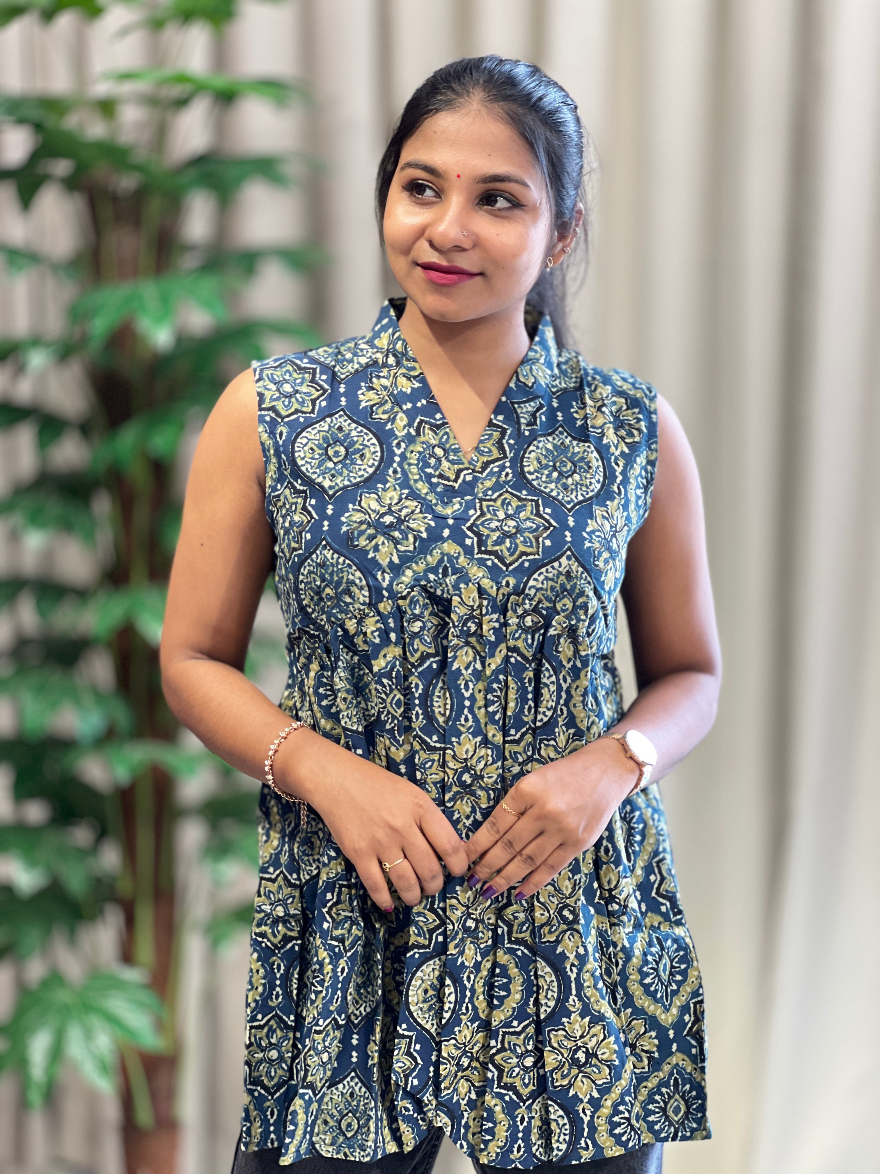 Printed cotton  Short Kurta | DNT488