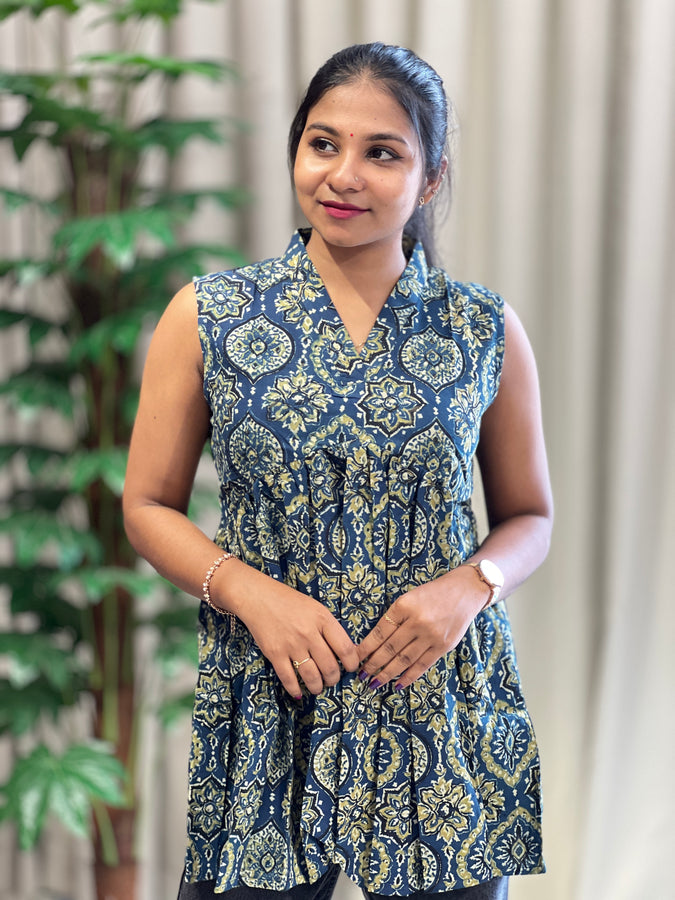 Printed cotton  Short Kurta | DNT488