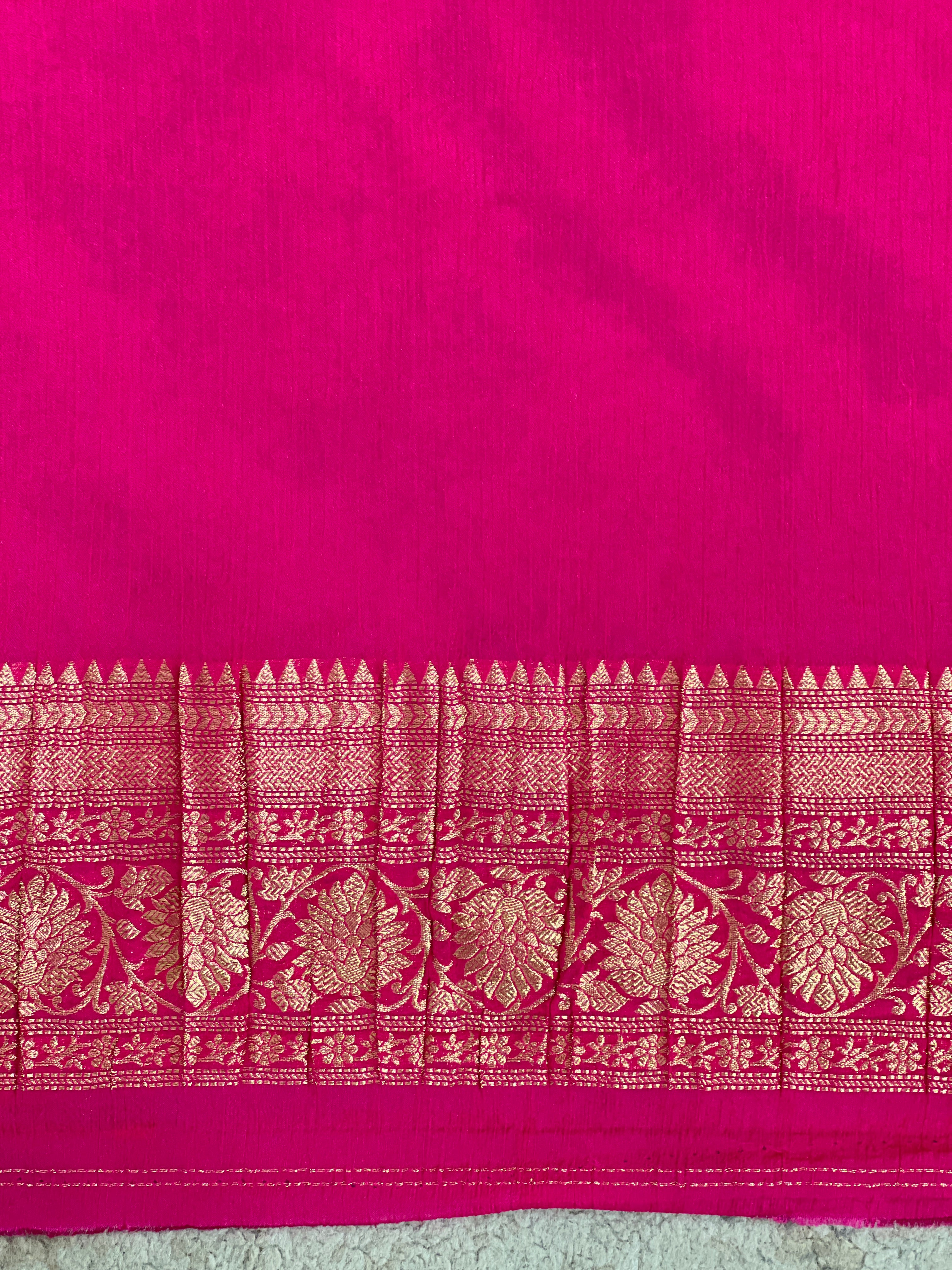 Golden Zari Woven Chinnon Saree | RS124