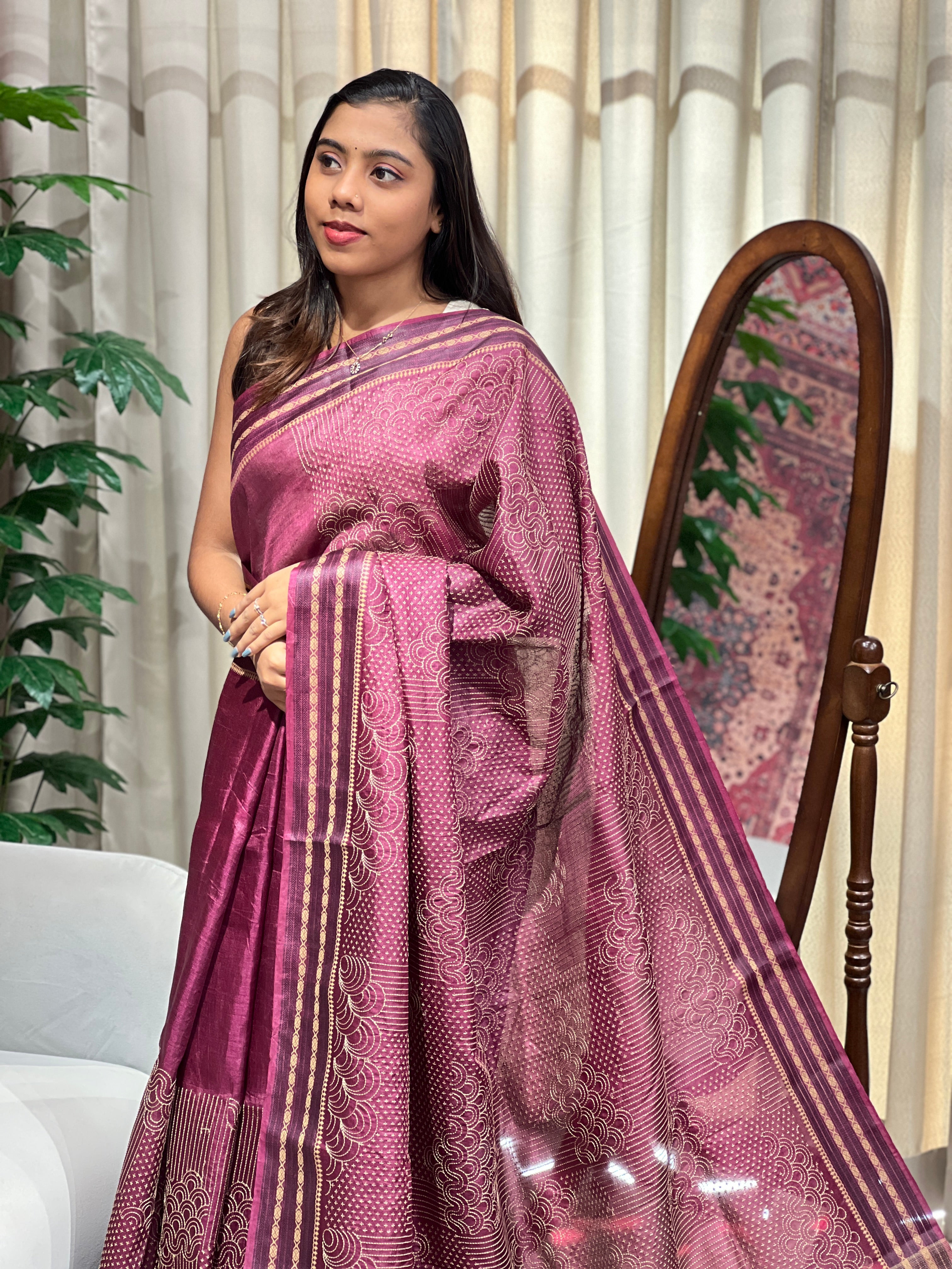 Thread Embroidery Detailed Pure Tussar Saree | RGD891R