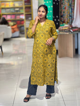 Ajrak Inspired Printed Cotton Kurta | DNT520