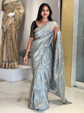 Floral Embroidery Crushed Organza Saree | SHC138