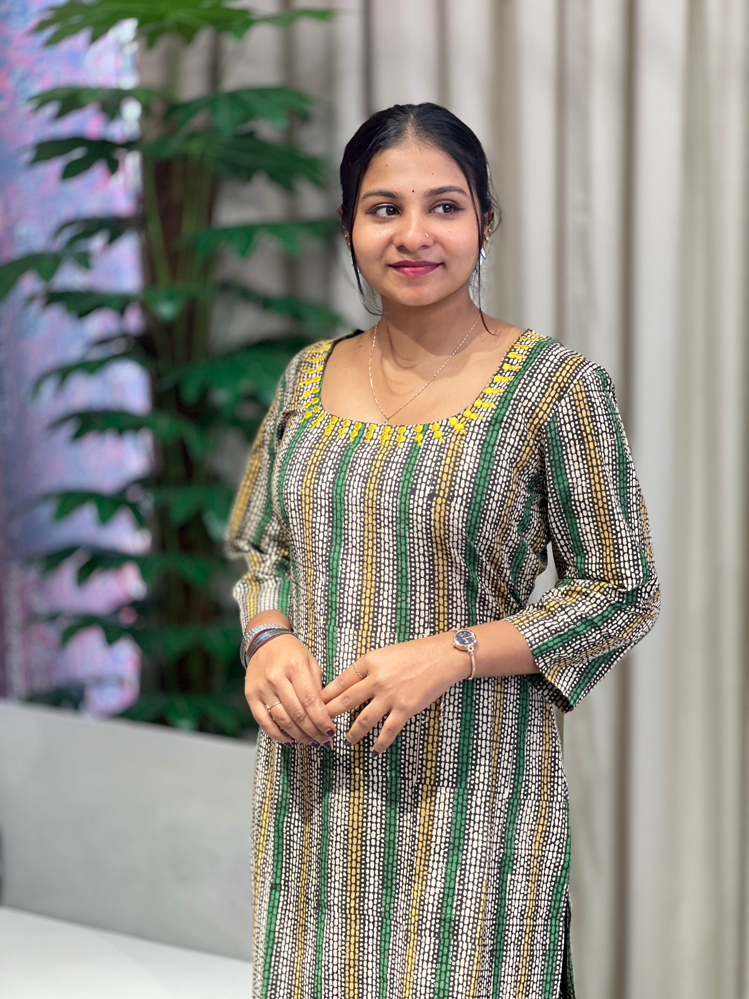 Dotted Pattern Cotton Kurta | DNT993