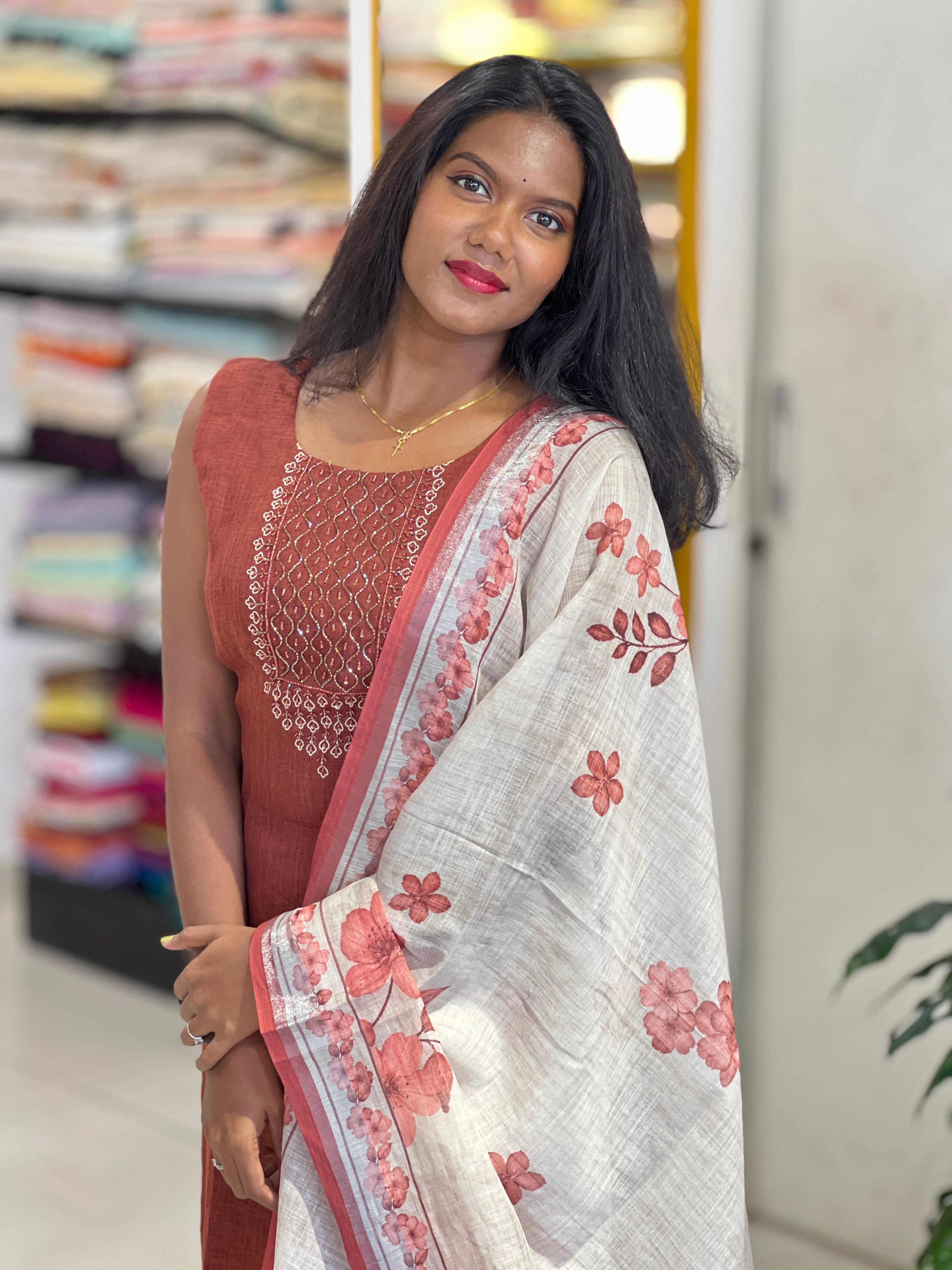 Bead Detailed Linen Finish Kurta Set | NAI149