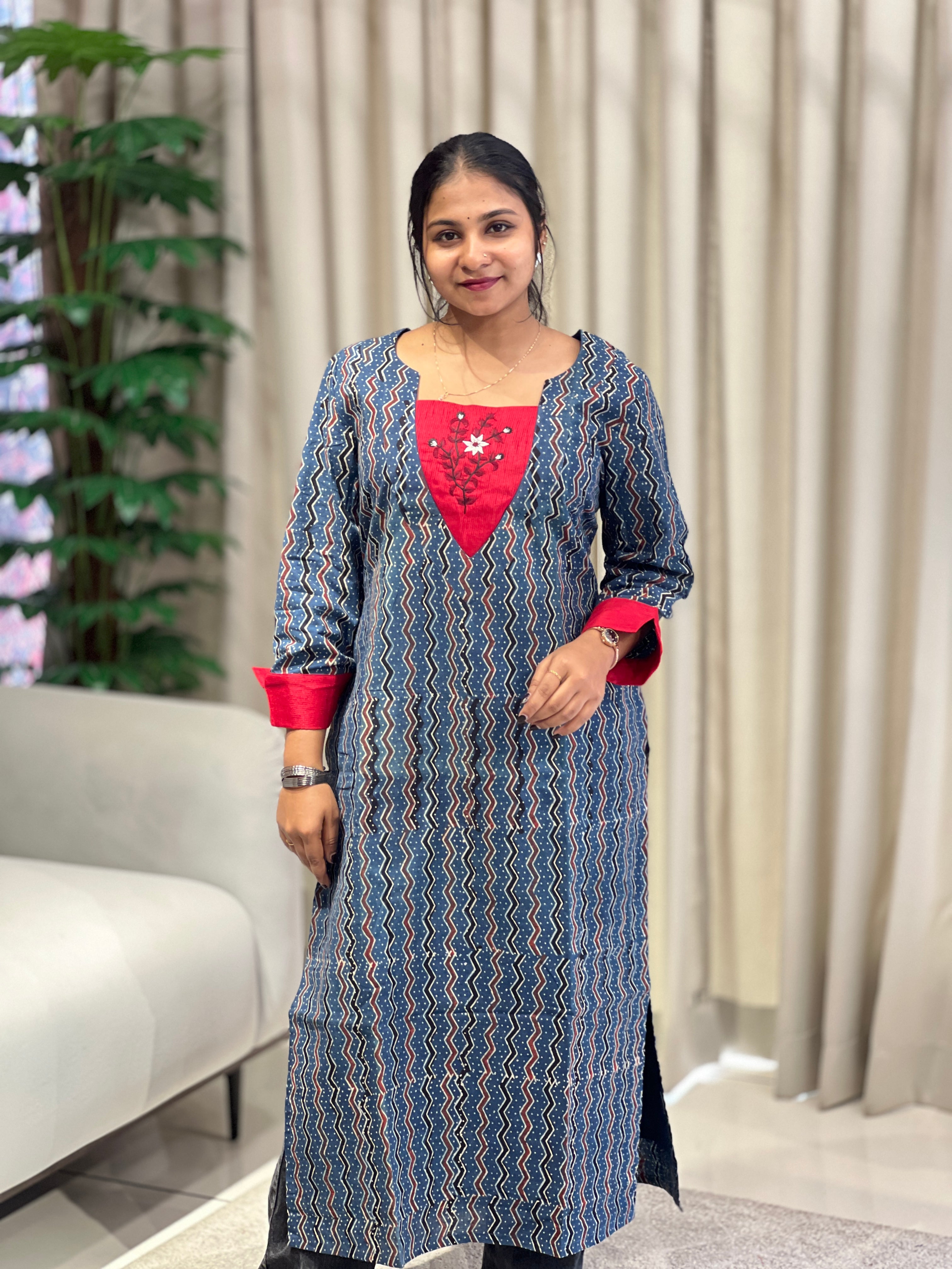 Stripe Zigzag Pattern Cotton Kurta | DNT991