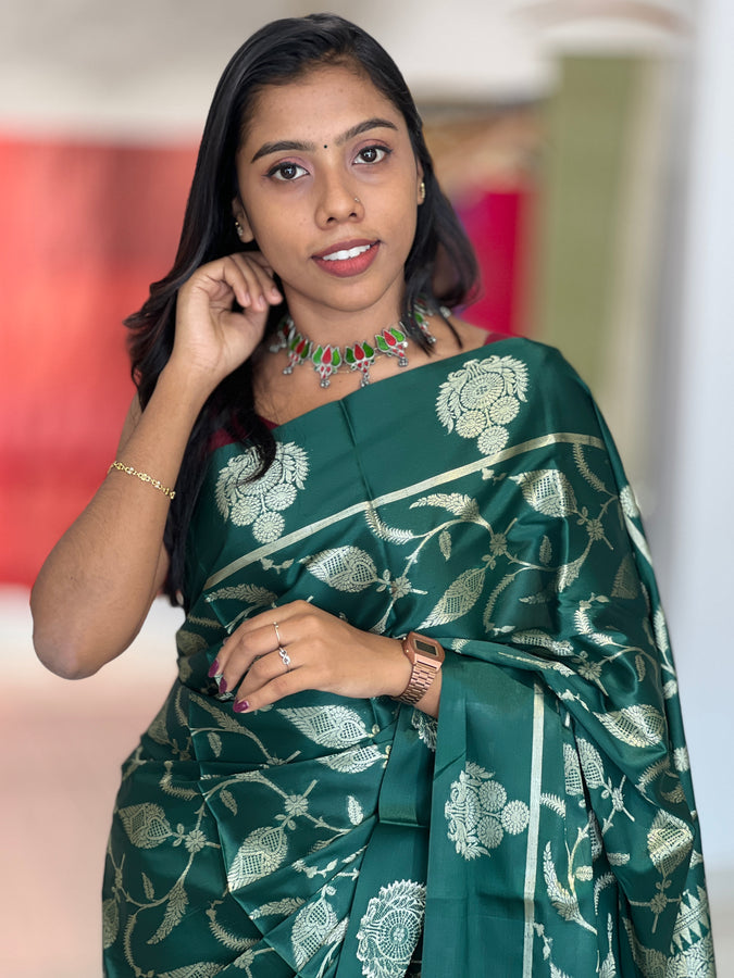 Floral Weaving Pattern Chanderi Finish Saree | NN260