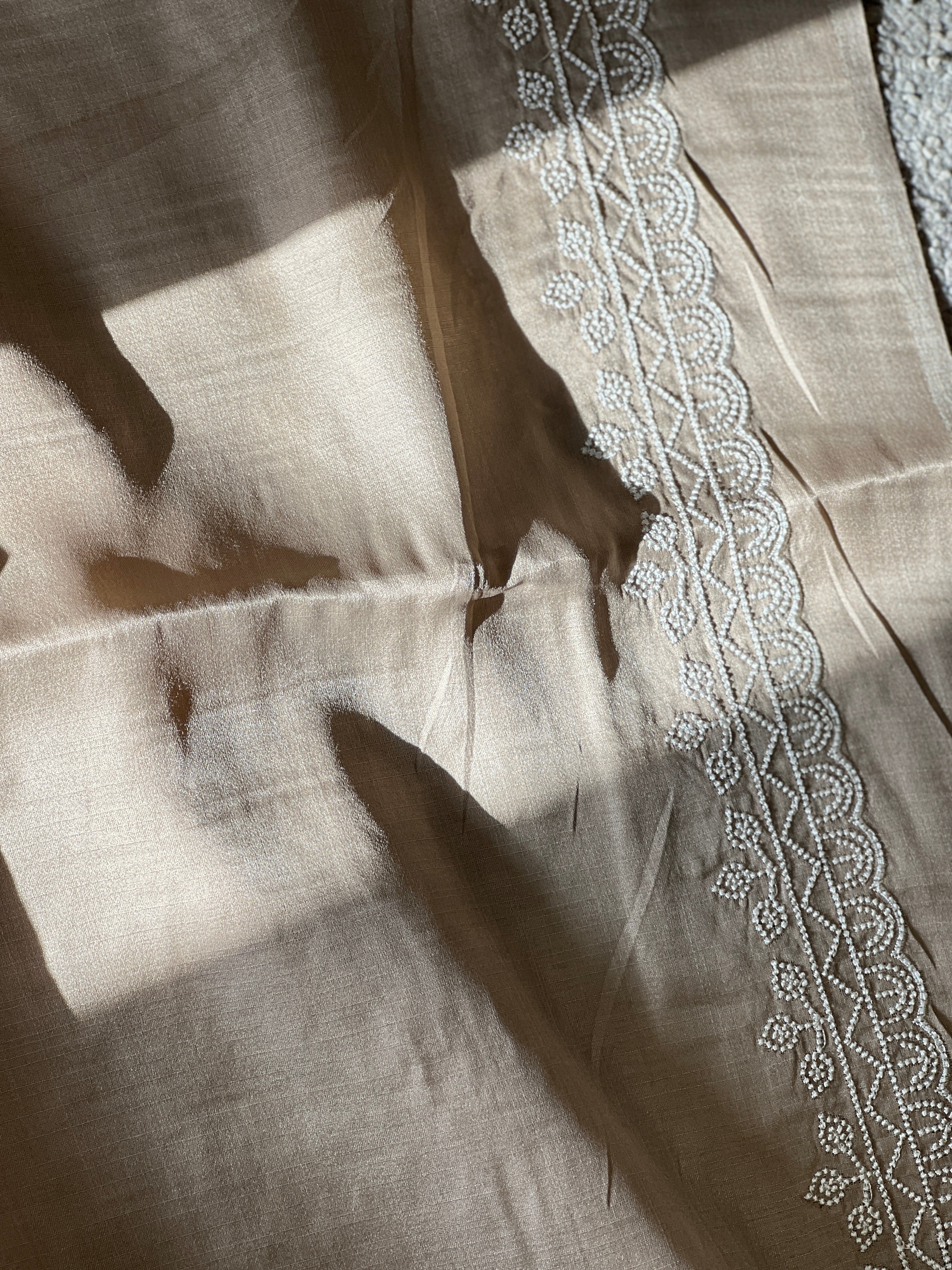 Point Embroidery Detailed Tussar Finish Saree | SUN334