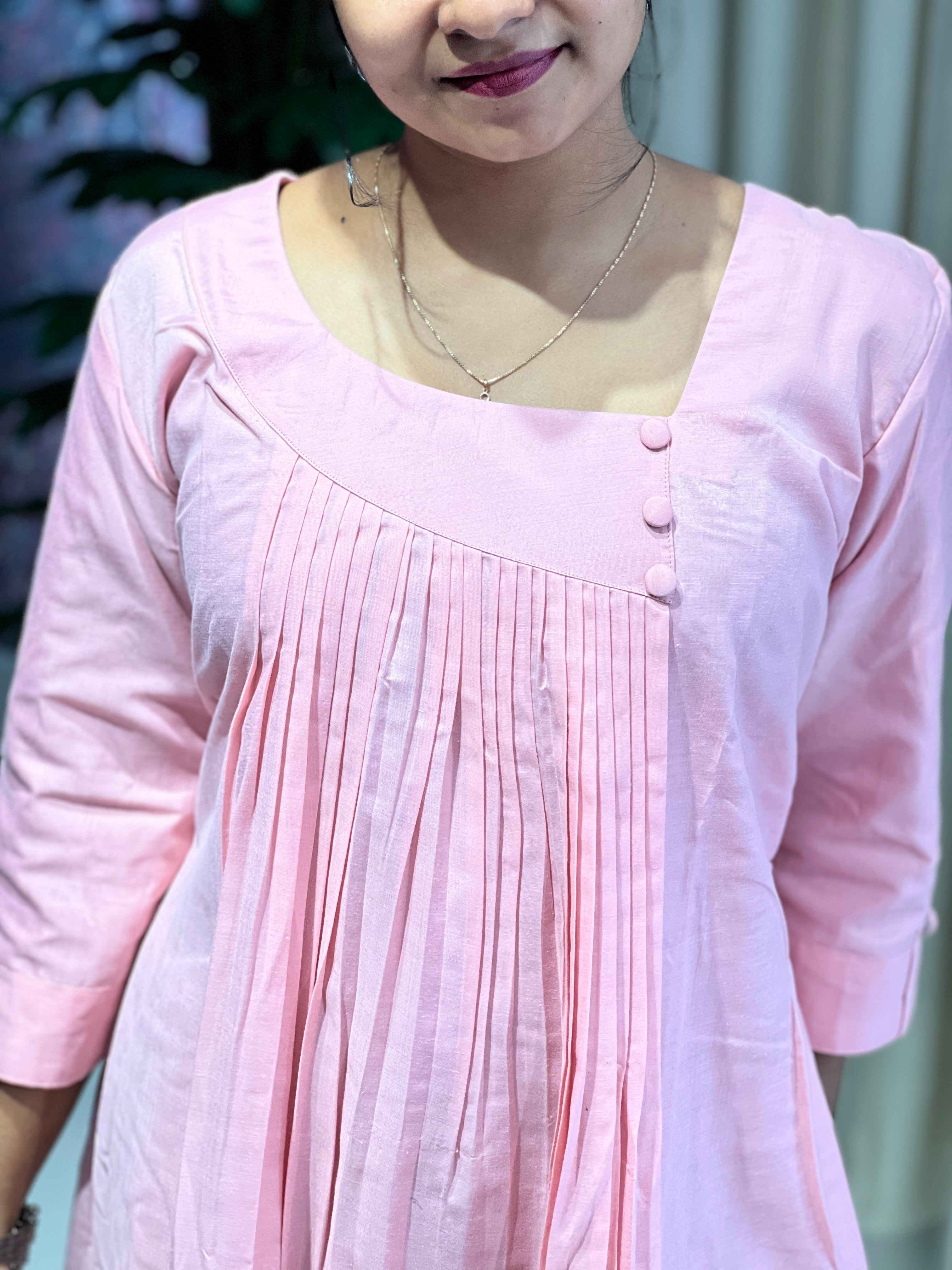 Pleated Pattern Chinon Kurta  | DNT990