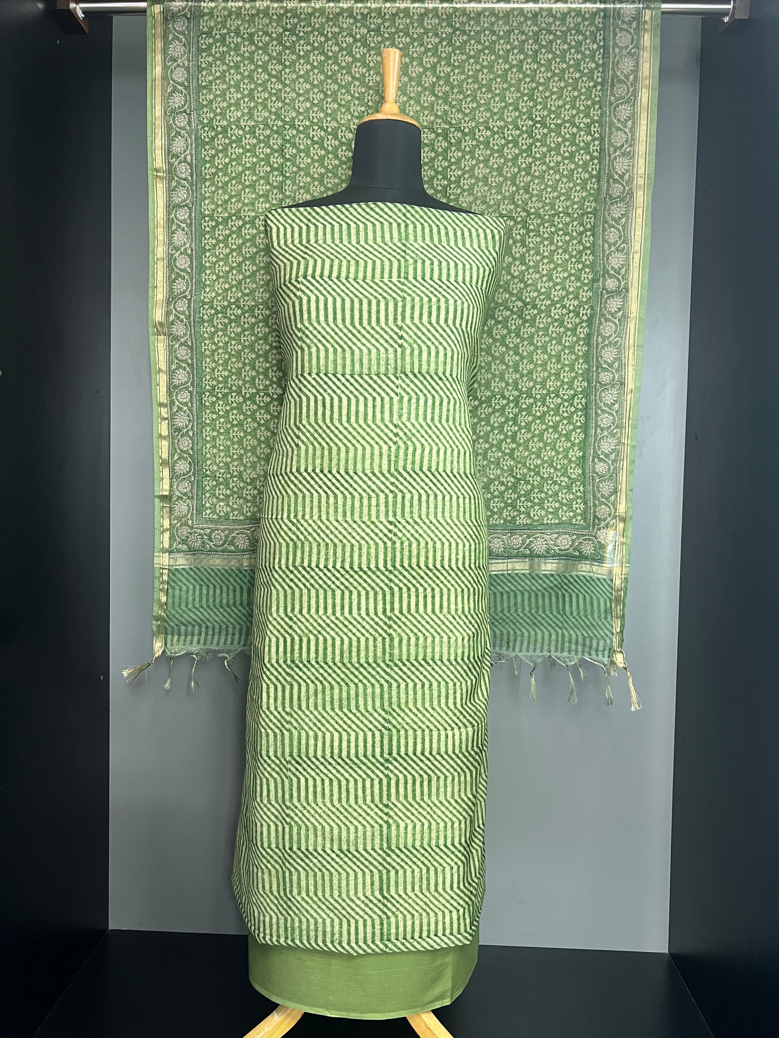 Hand Block Geometric Printed Chanderi Salwar Set | SSC103