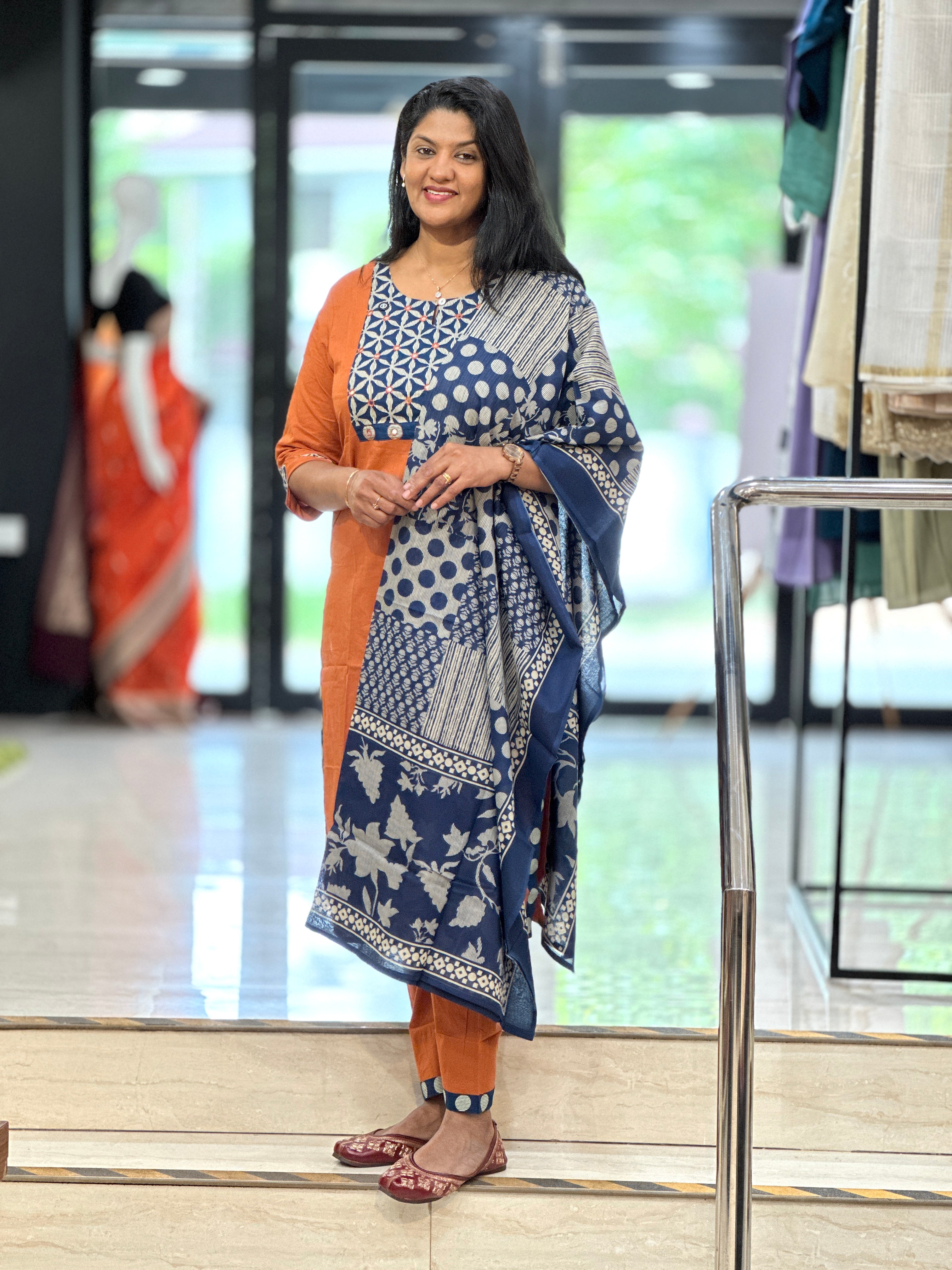 Printed Patch Detailed Cotton Kurta Set | OMF110