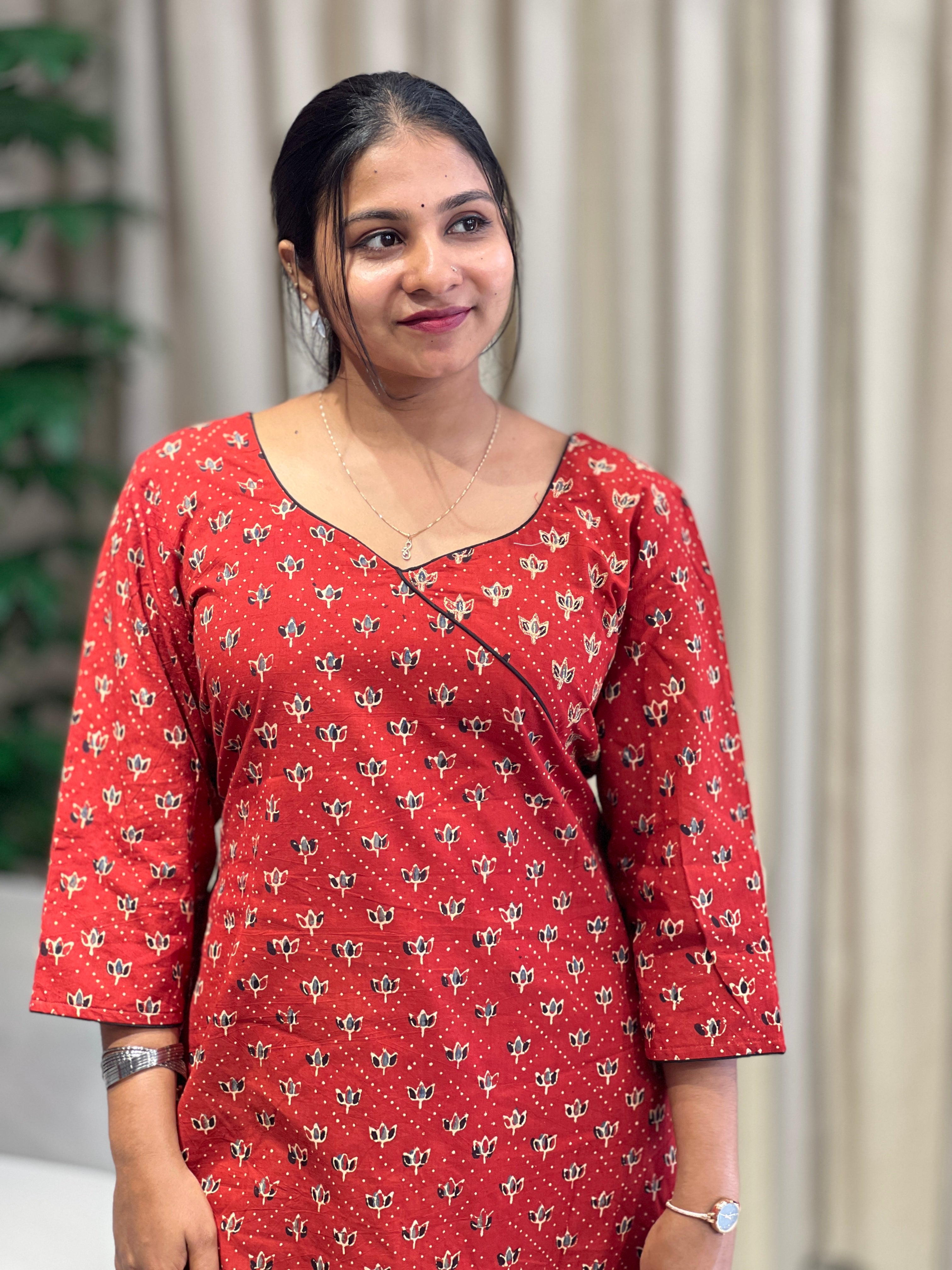 Floral Pattern Cotton Kurta | DNT975