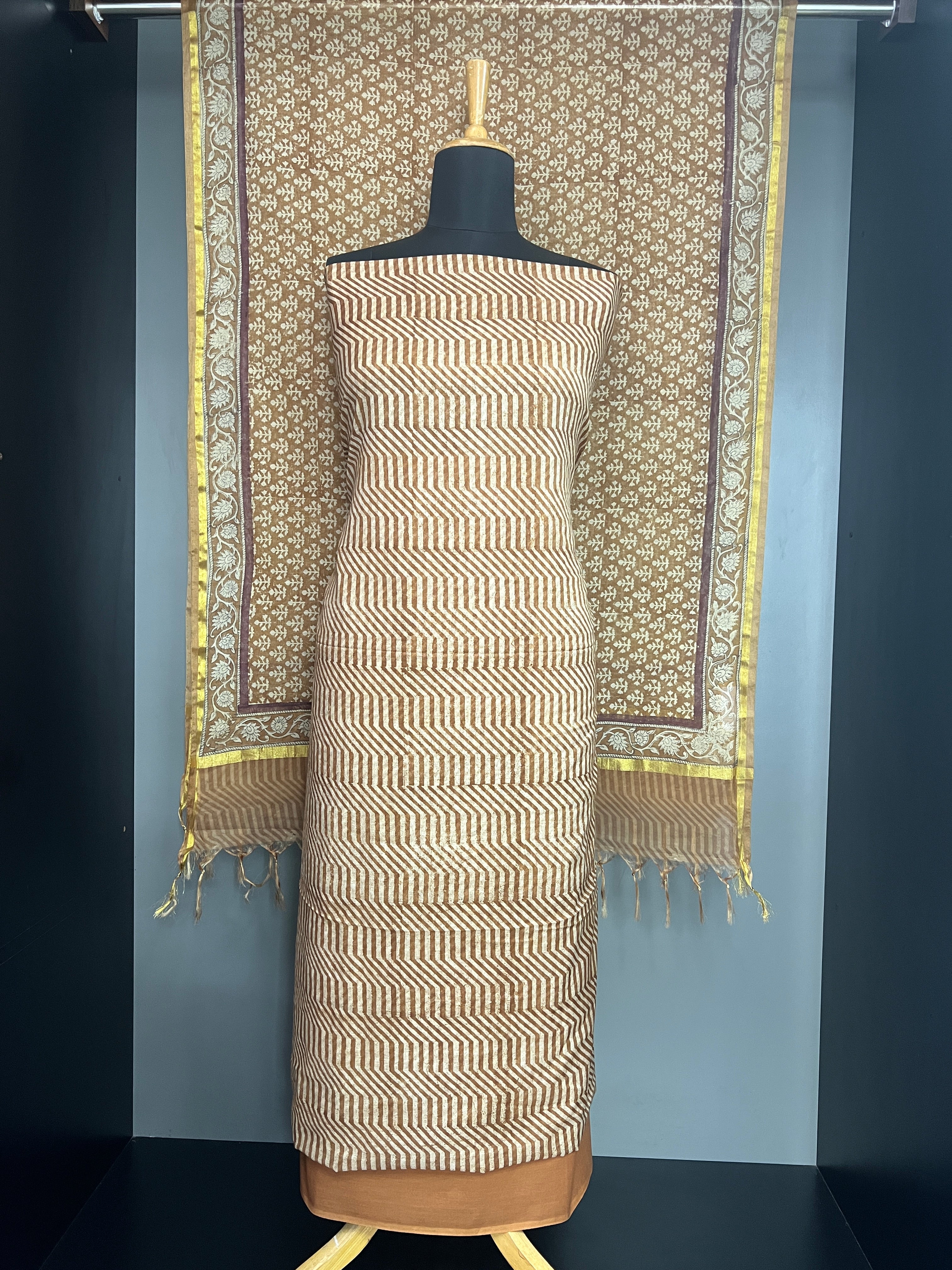 Hand Block Geometric Printed Chanderi Salwar Set | SSC102