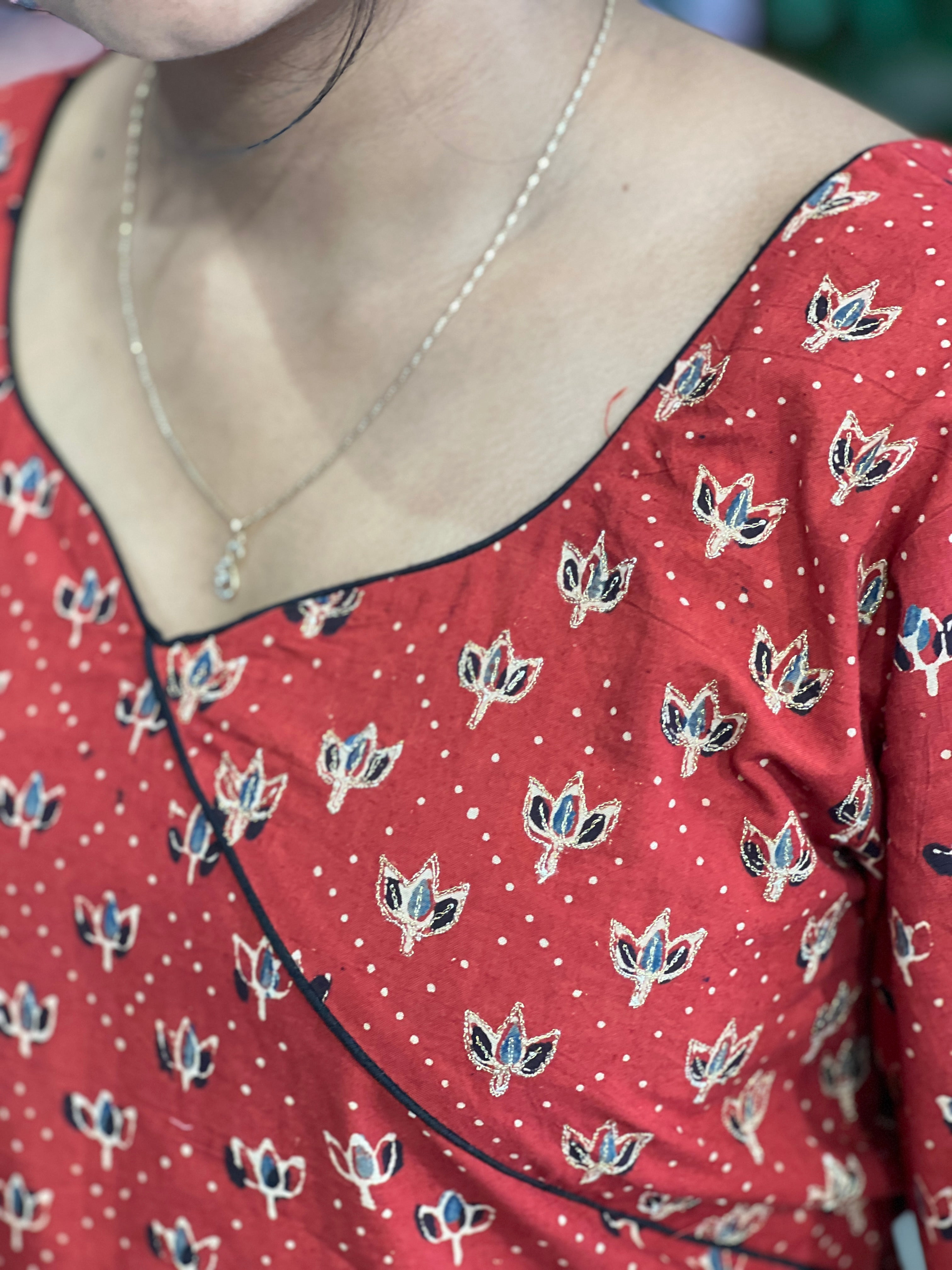 Floral Pattern Cotton Kurta | DNT975