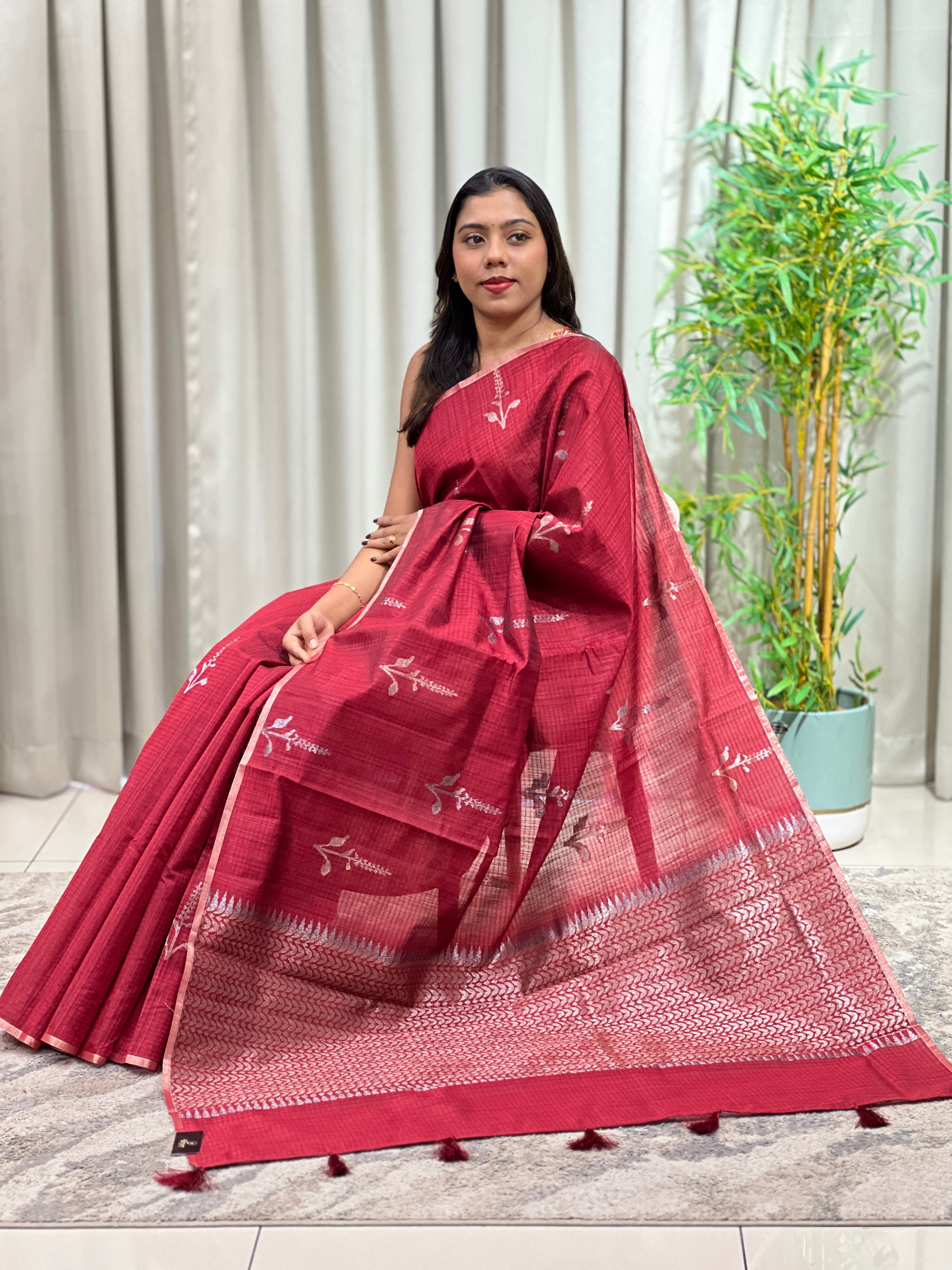 Floral Pattern Cotton Silk Saree | YNG1666